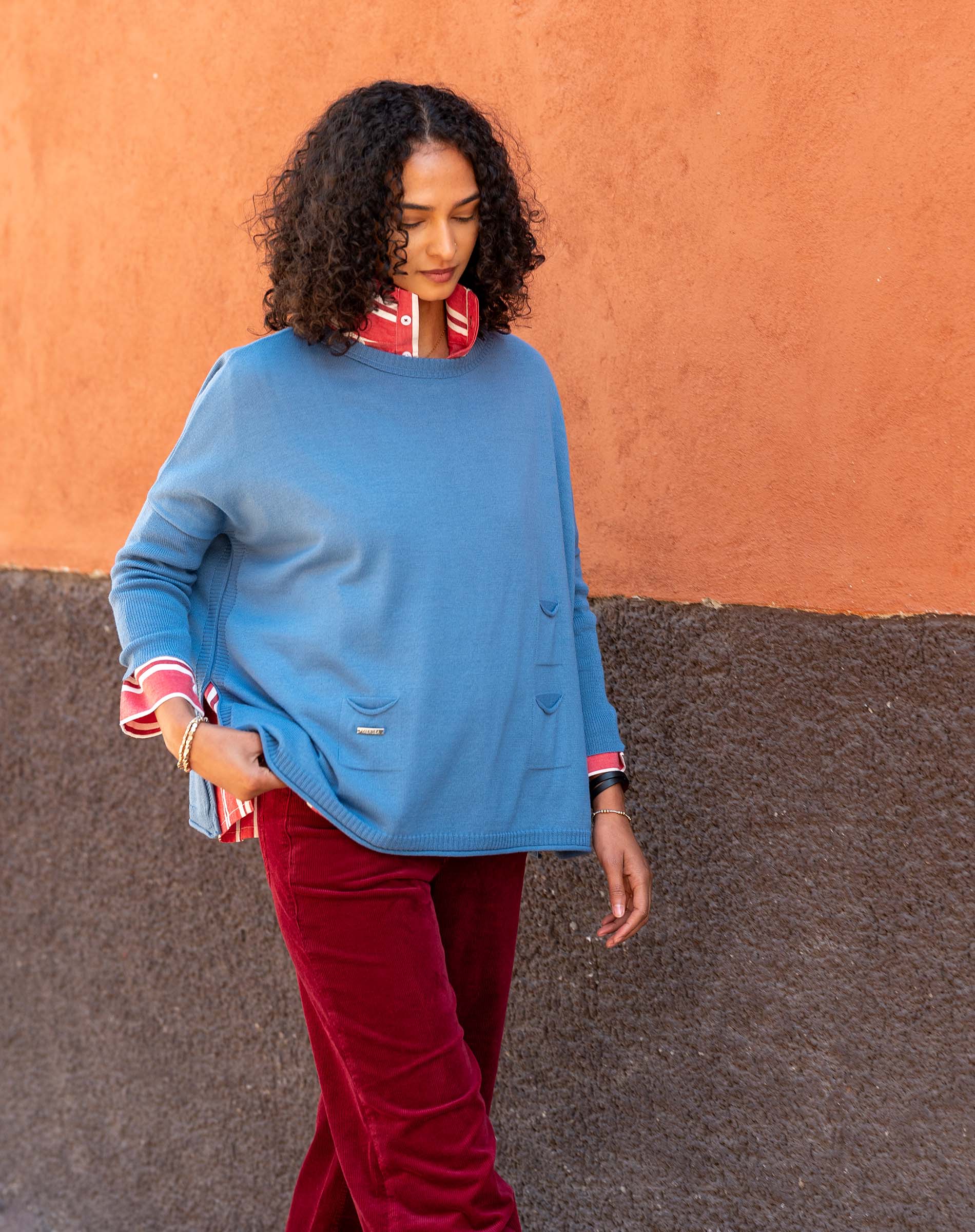Women's Blue Oversized Travel Sweater