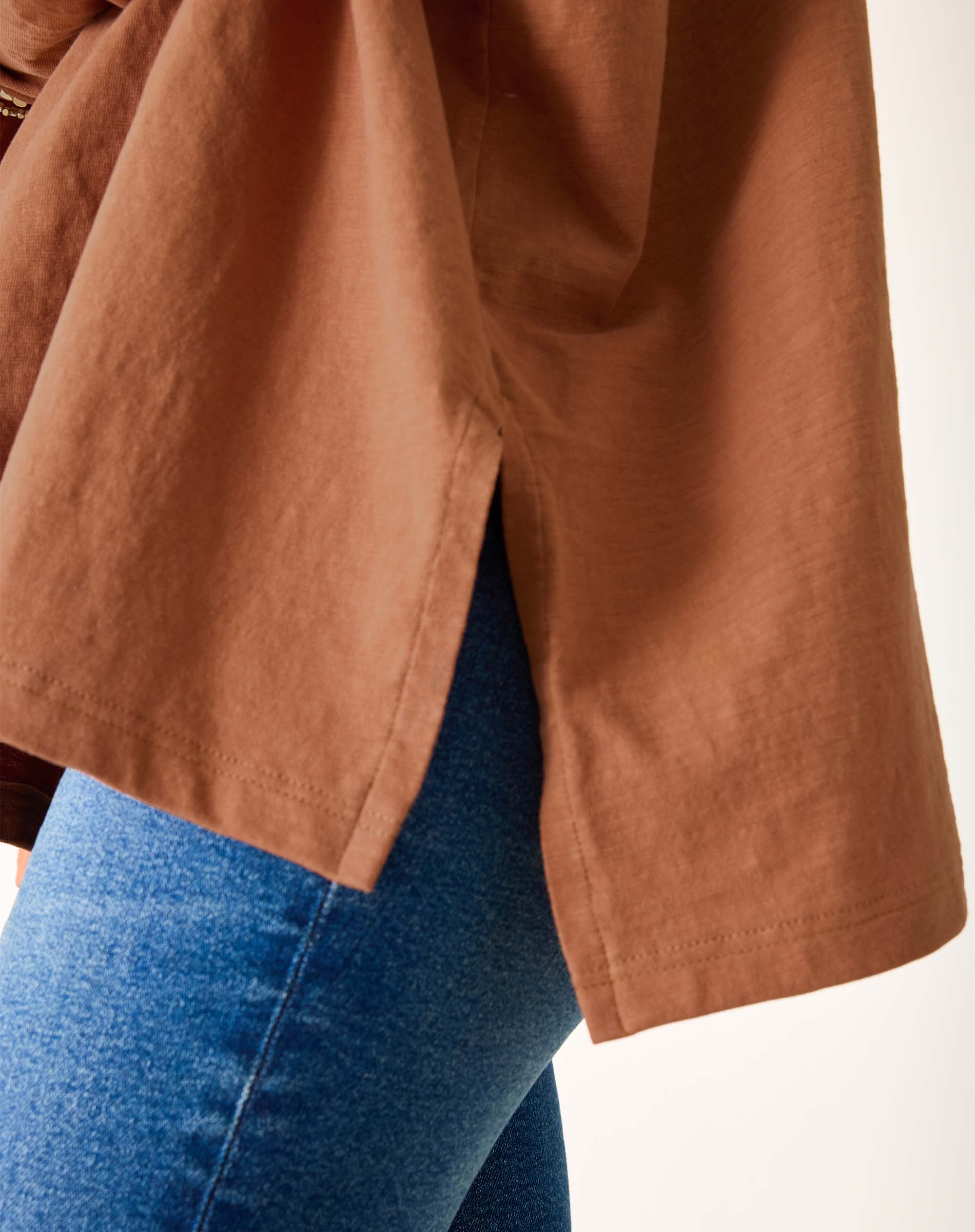 Women's Fall Brown One Sized Slub Tee