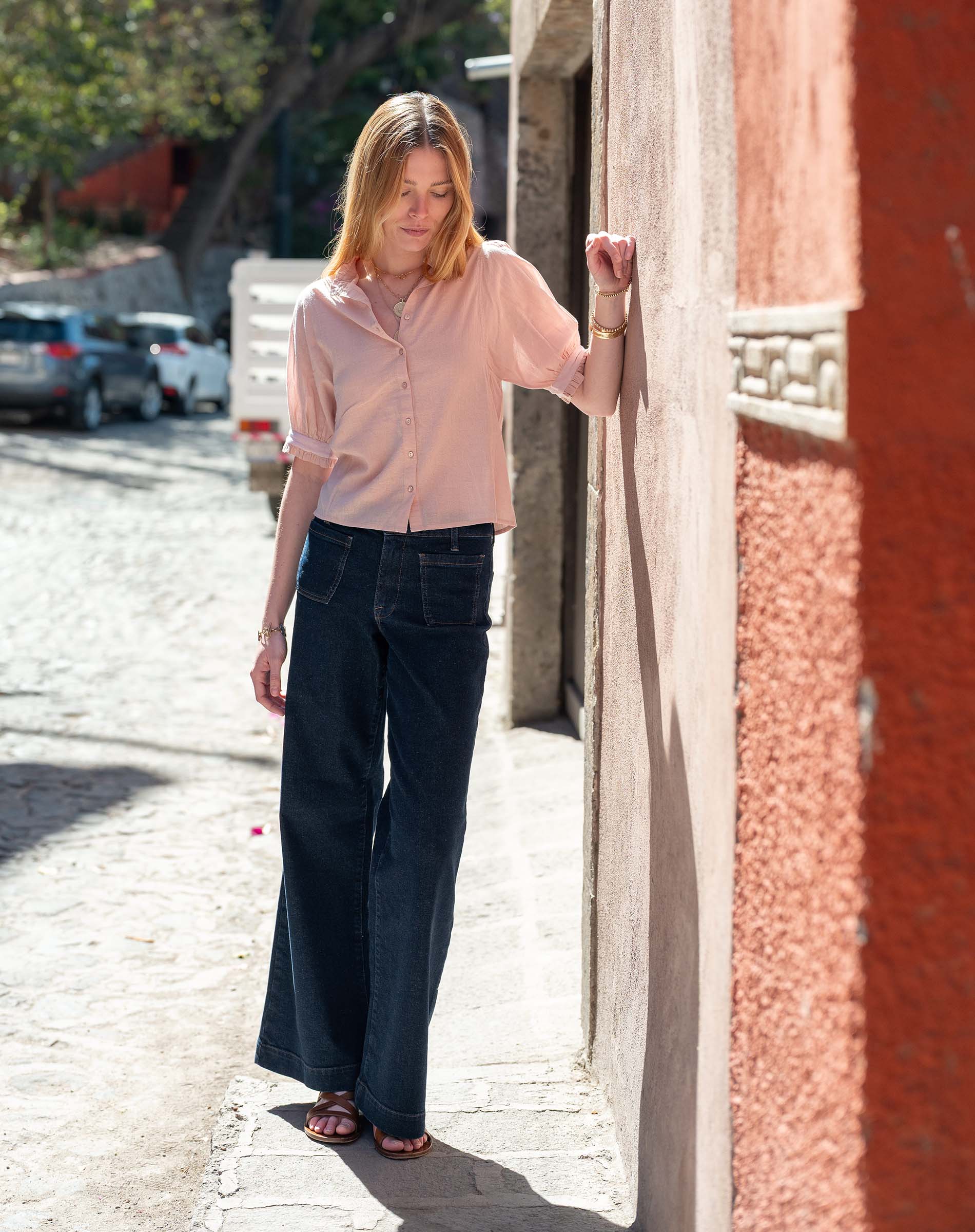 Women's Dark Wash Wide Leg Jeans