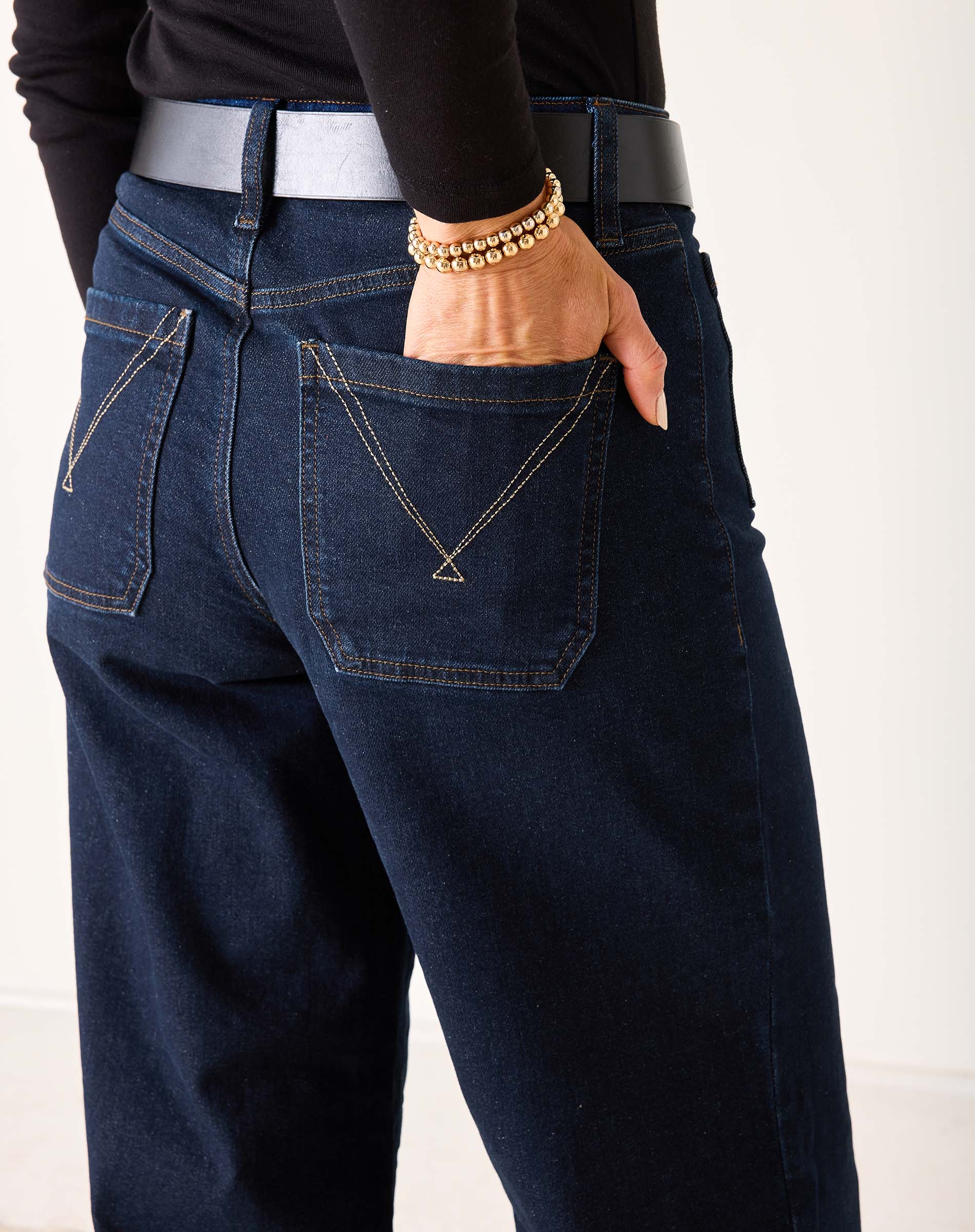 Women's Dark Wash Wide Leg Jeans