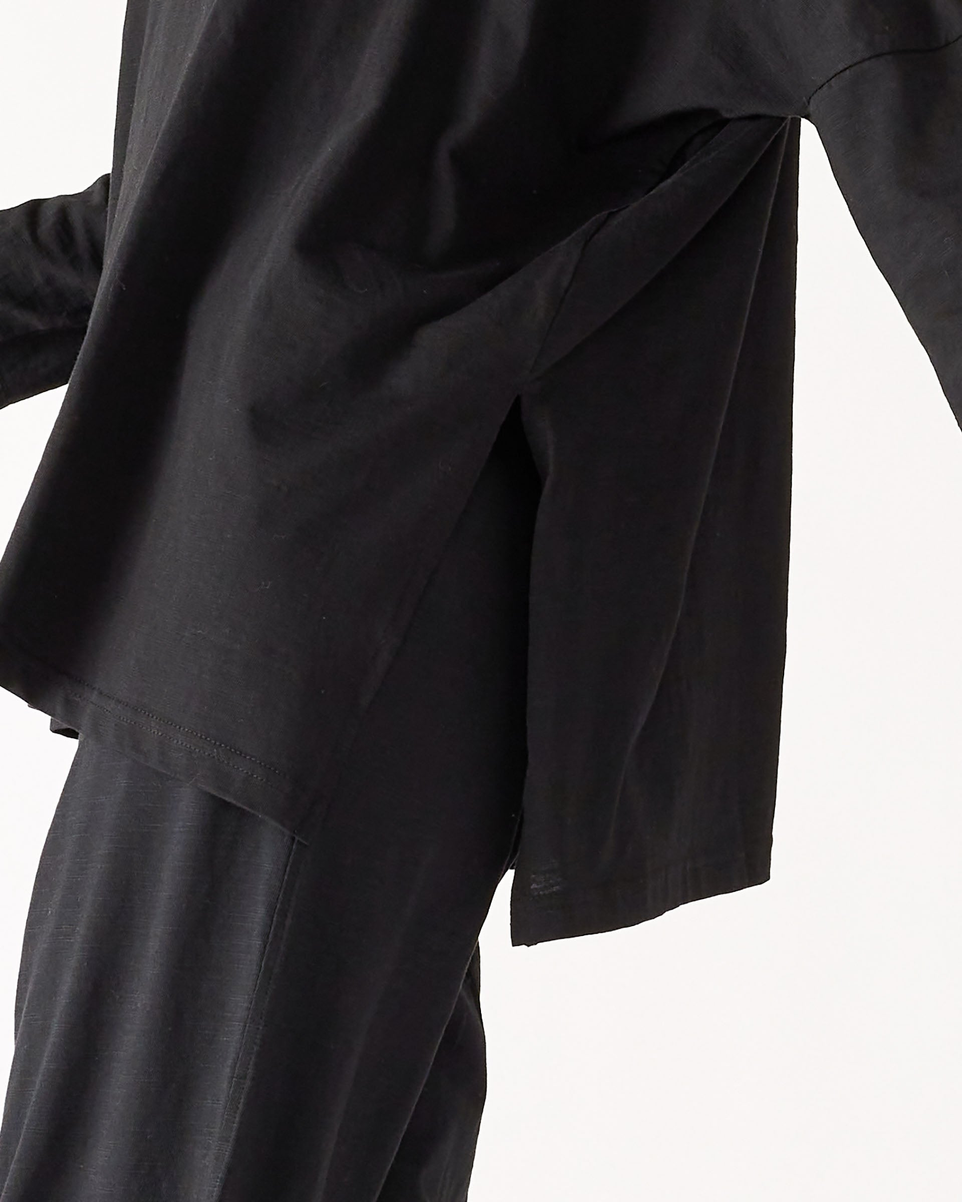 Women's One Size Tee in Black Side View with Side Slits