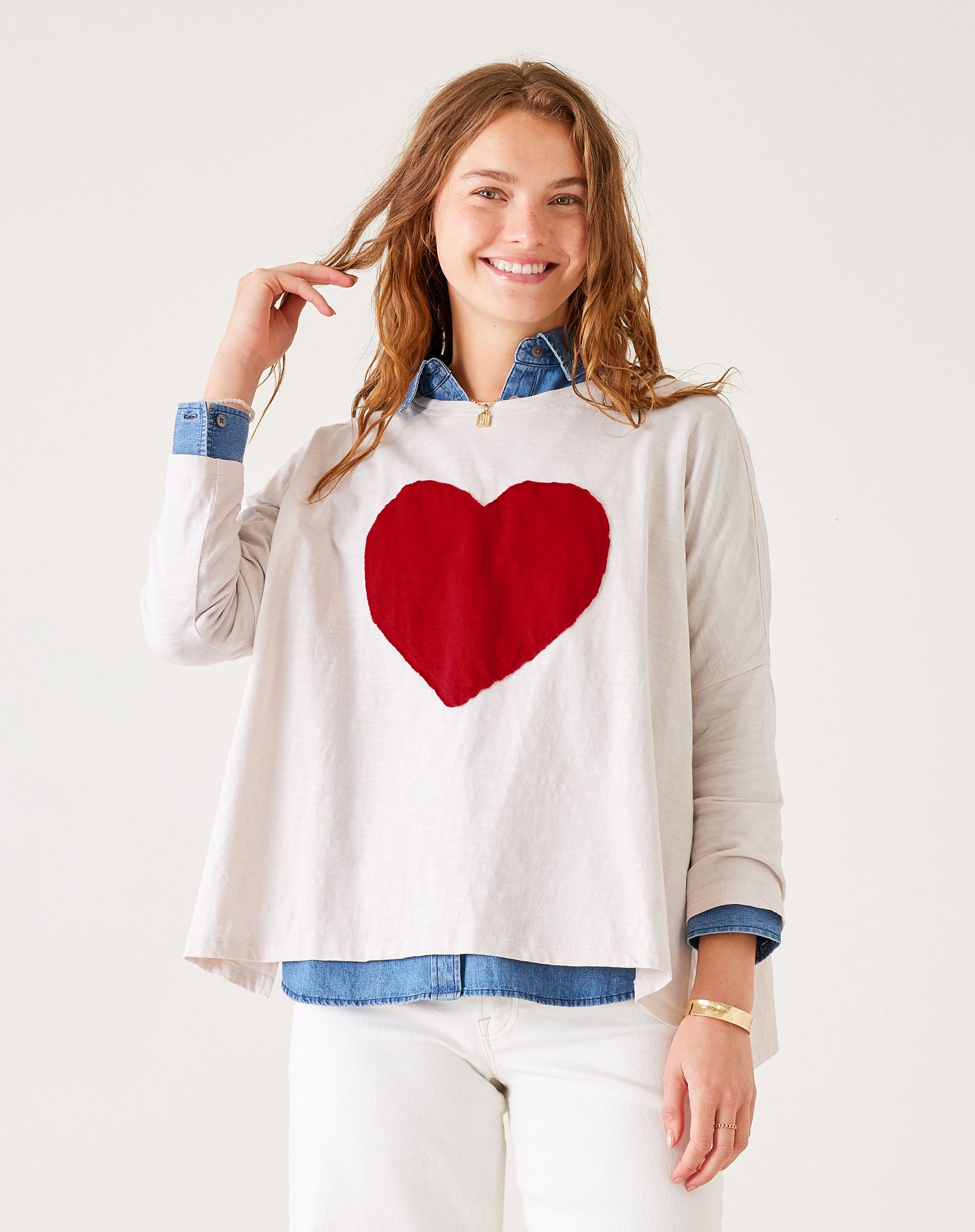 Women's White Oversized Slub Tee With Red Heart