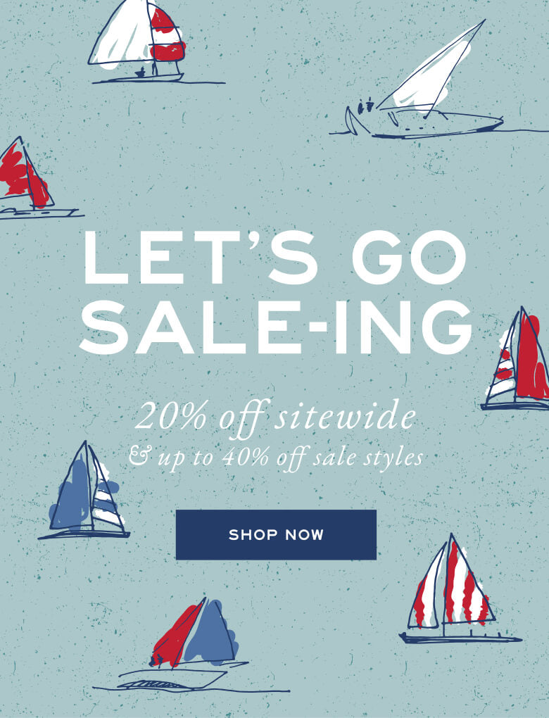 4th of July sale graphic with sailboats and a 20% off sitewide discount on a light blue background.