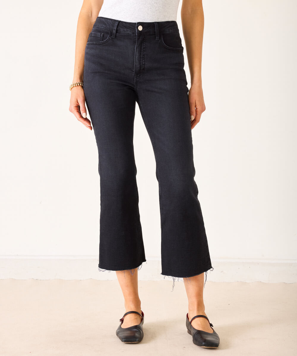 MERSEA women's travel-friendly black high-waisted wide-leg cropped jeans with frayed hems.