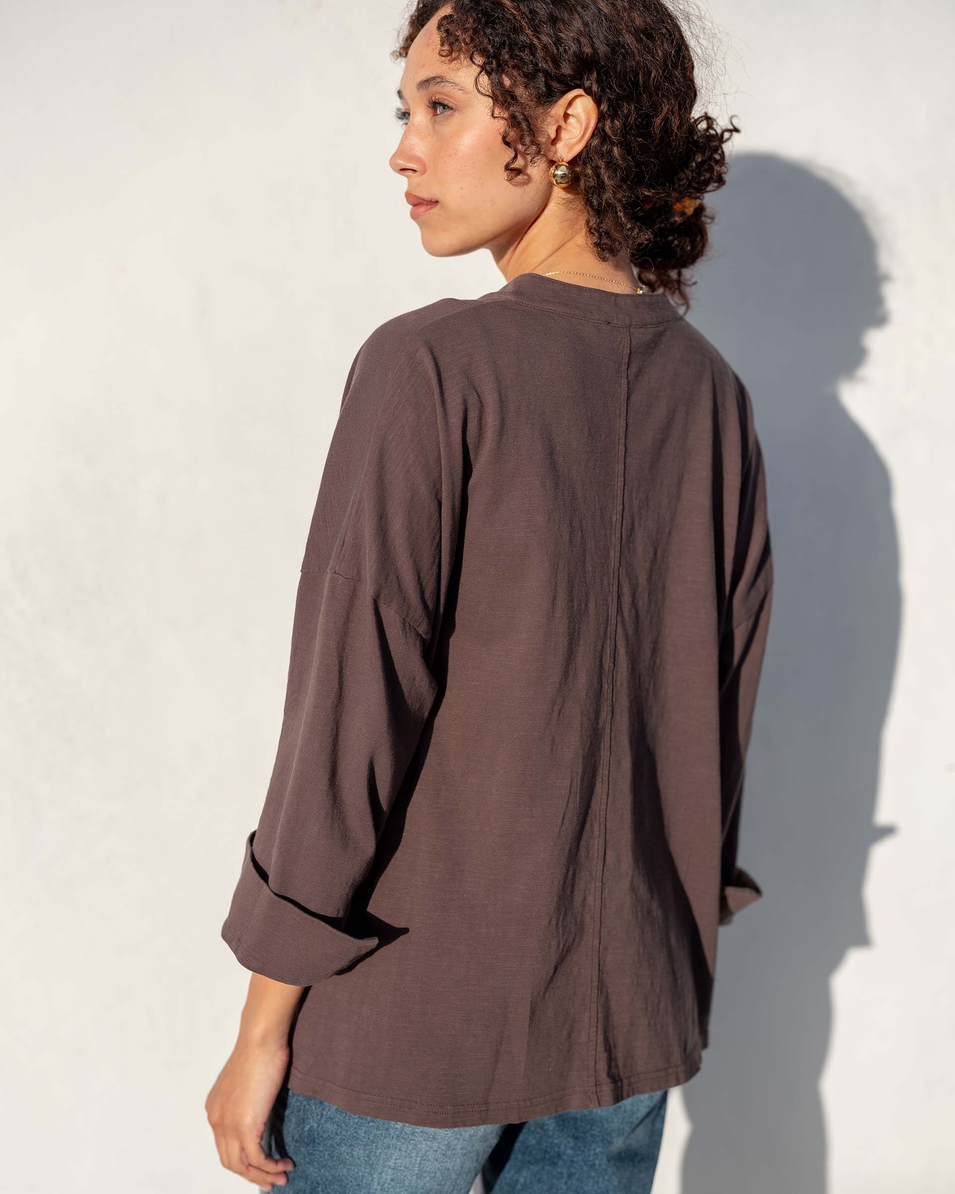 Women's Brown V-neck Cuff Tee for Fall