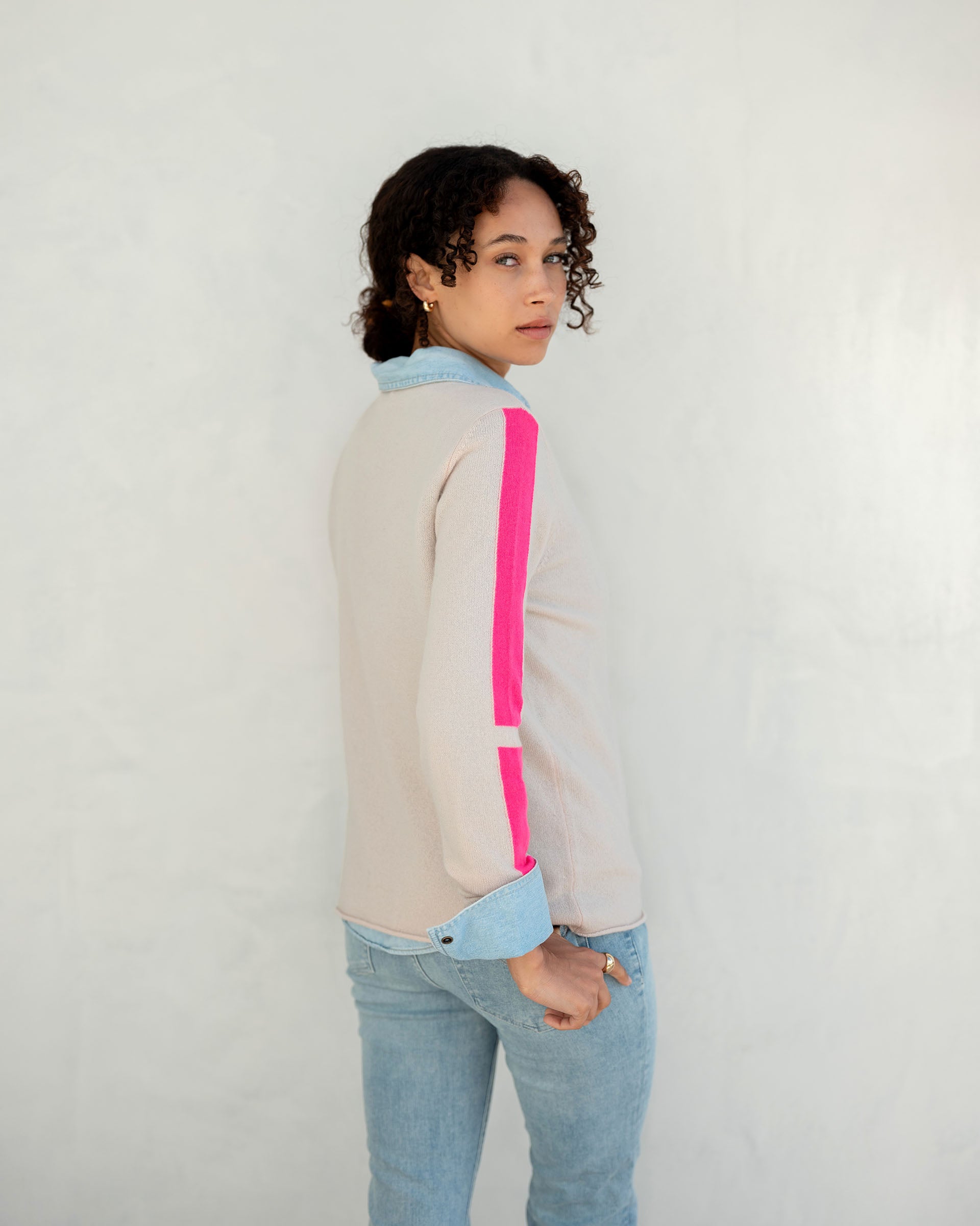 Women's Fitted Cashmere Crewneck Sweater