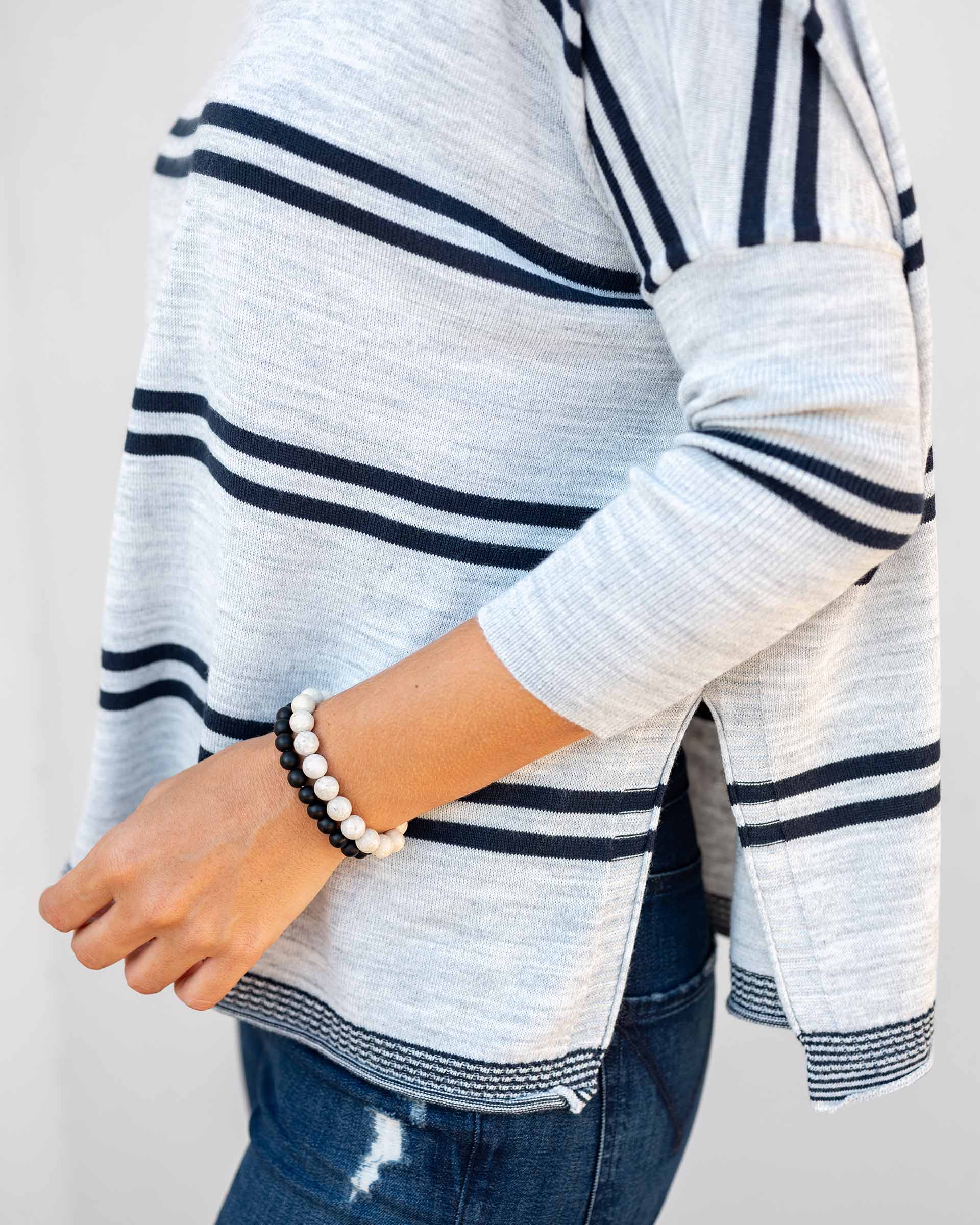 Women's Oversized Fall Sweater Grey Navy Stripes