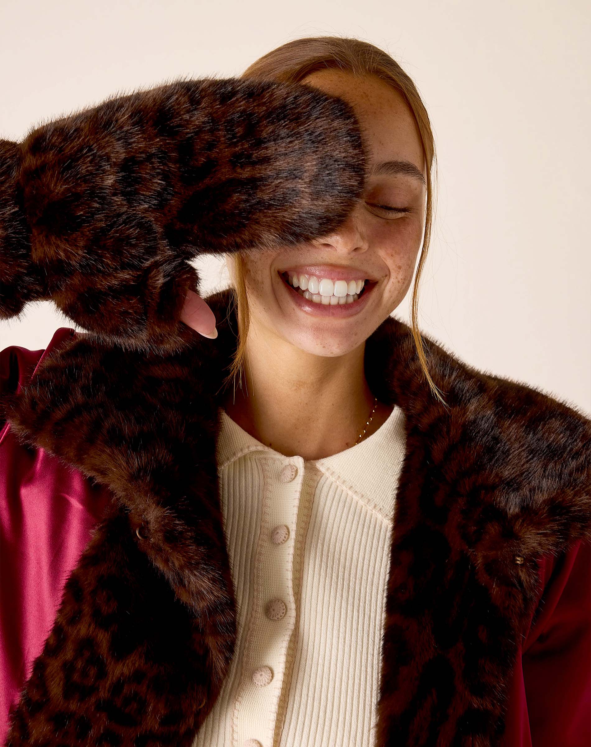 Chamonix Faux Fur Mittens