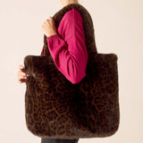Ladies' travel-ready faux fur leopard print tote bag in cocoa brown.