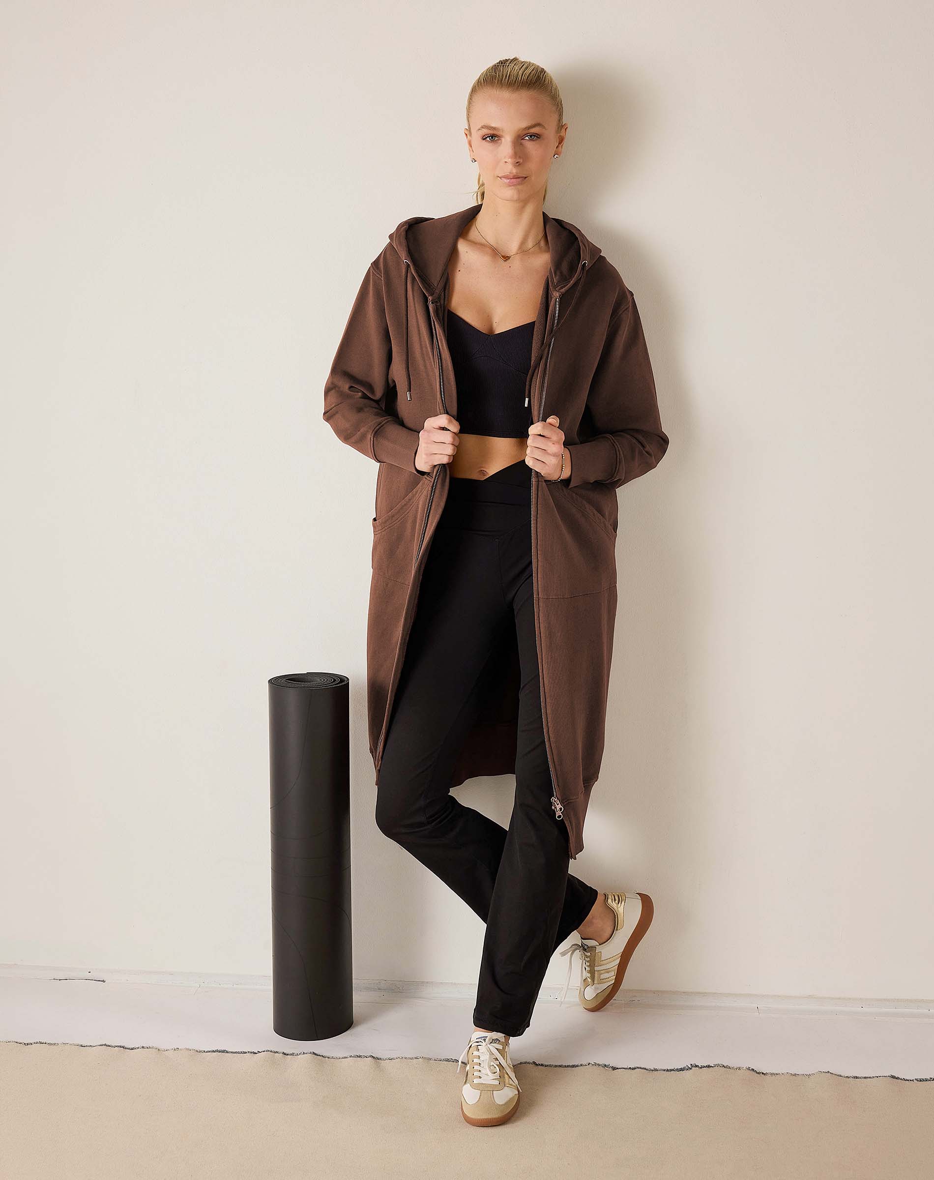 MERSEA ladies' travel-ready espresso maxi hoodie with a long silhouette and hood.