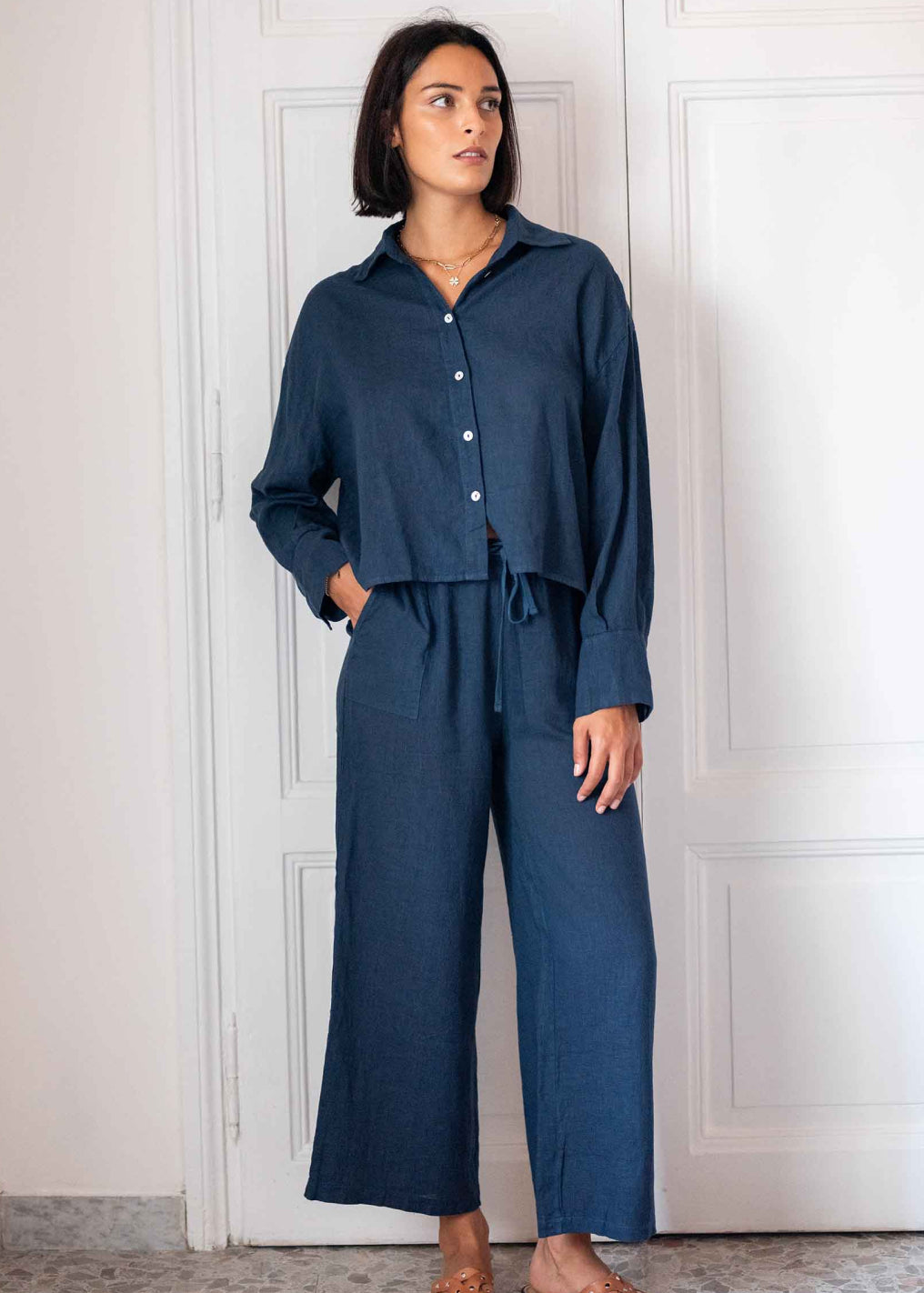 Hermosa Linen Boxy Button Up
