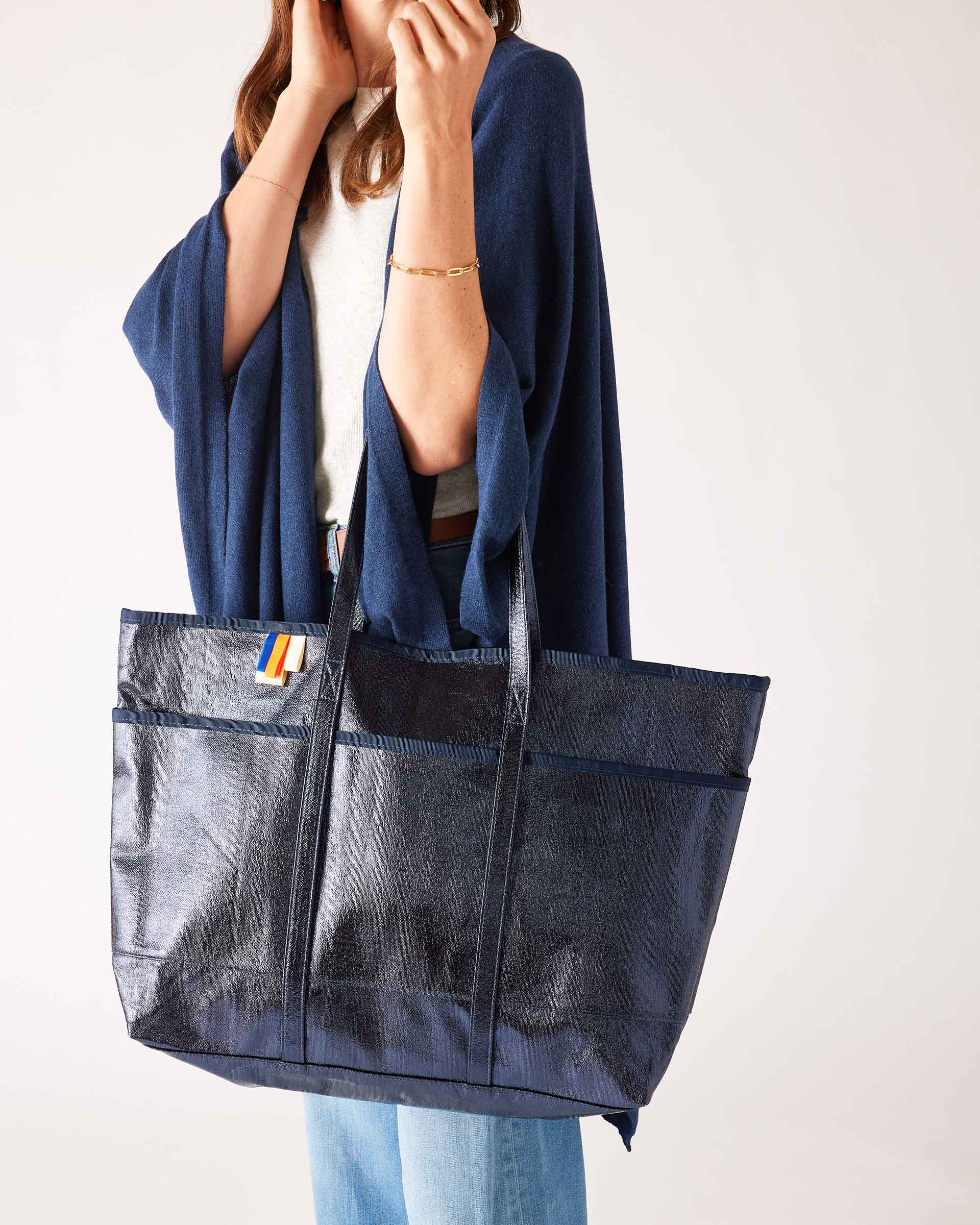 Women's Metallic Everyday Tote