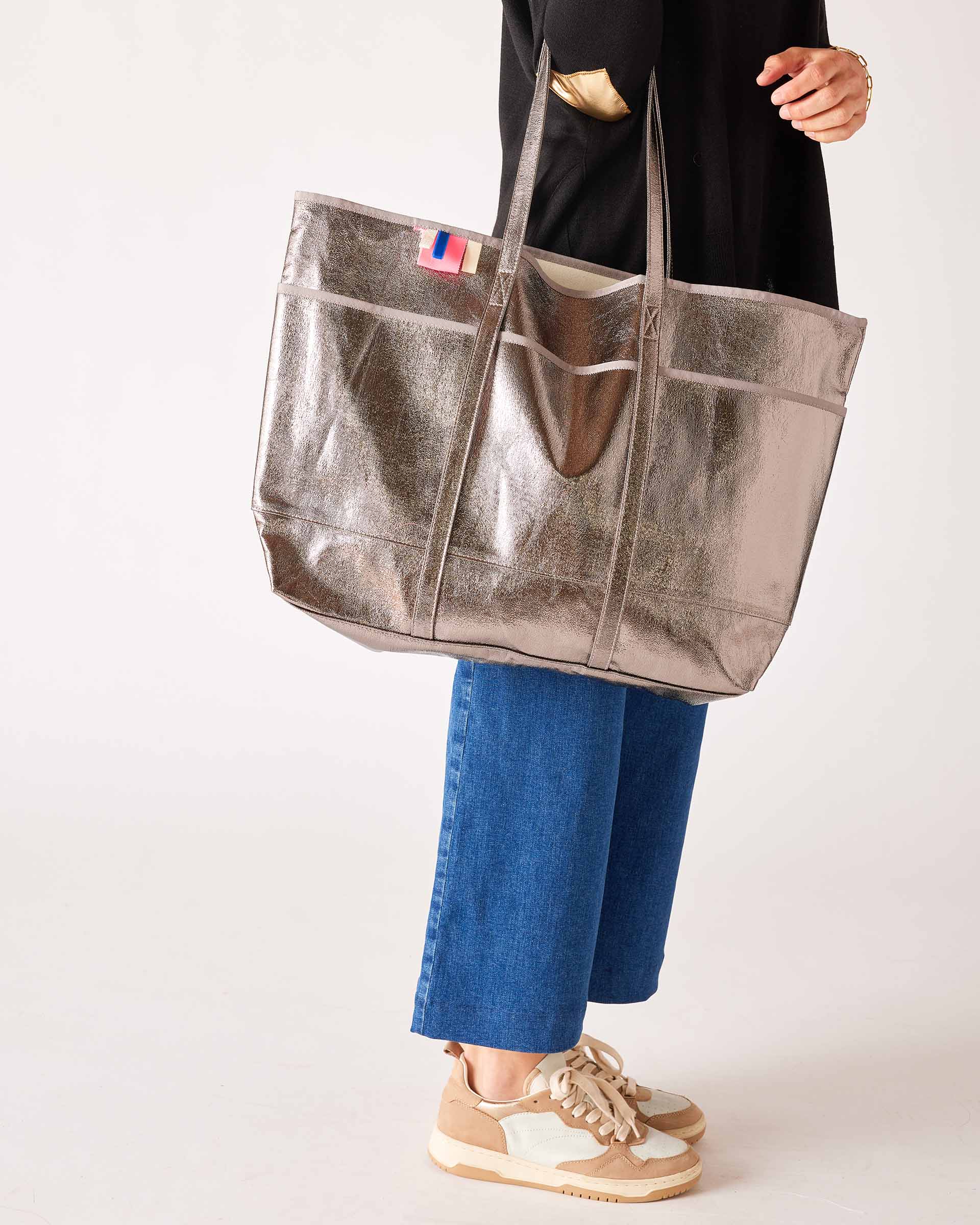 Women's Metallic Everyday Tote