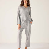 Women's Cashmere Vneck Sweater
