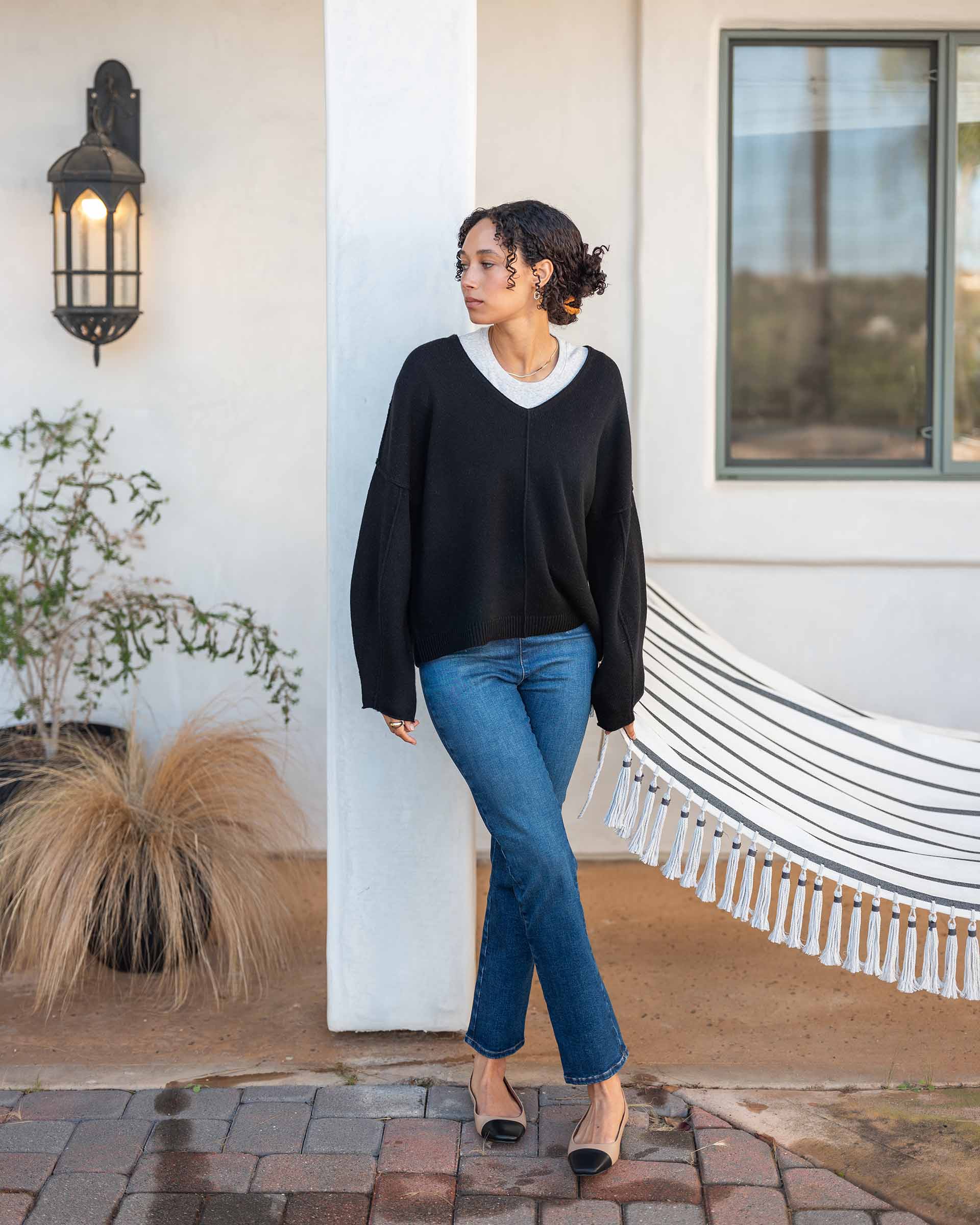 100% Cashmere V-Neck Sweater