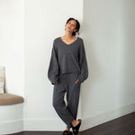 100% Cashmere V-Neck Sweater