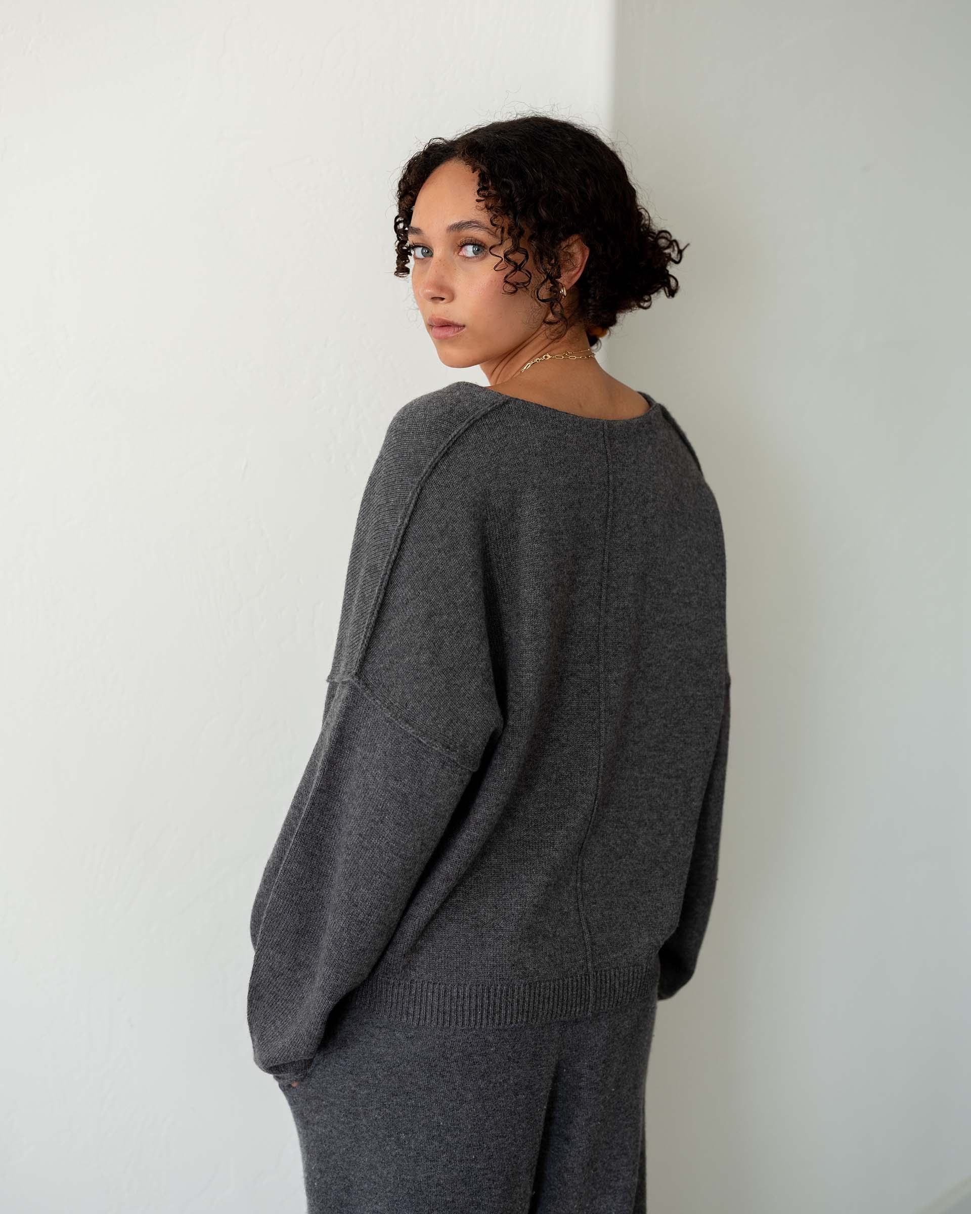 100% Cashmere V-Neck Sweater