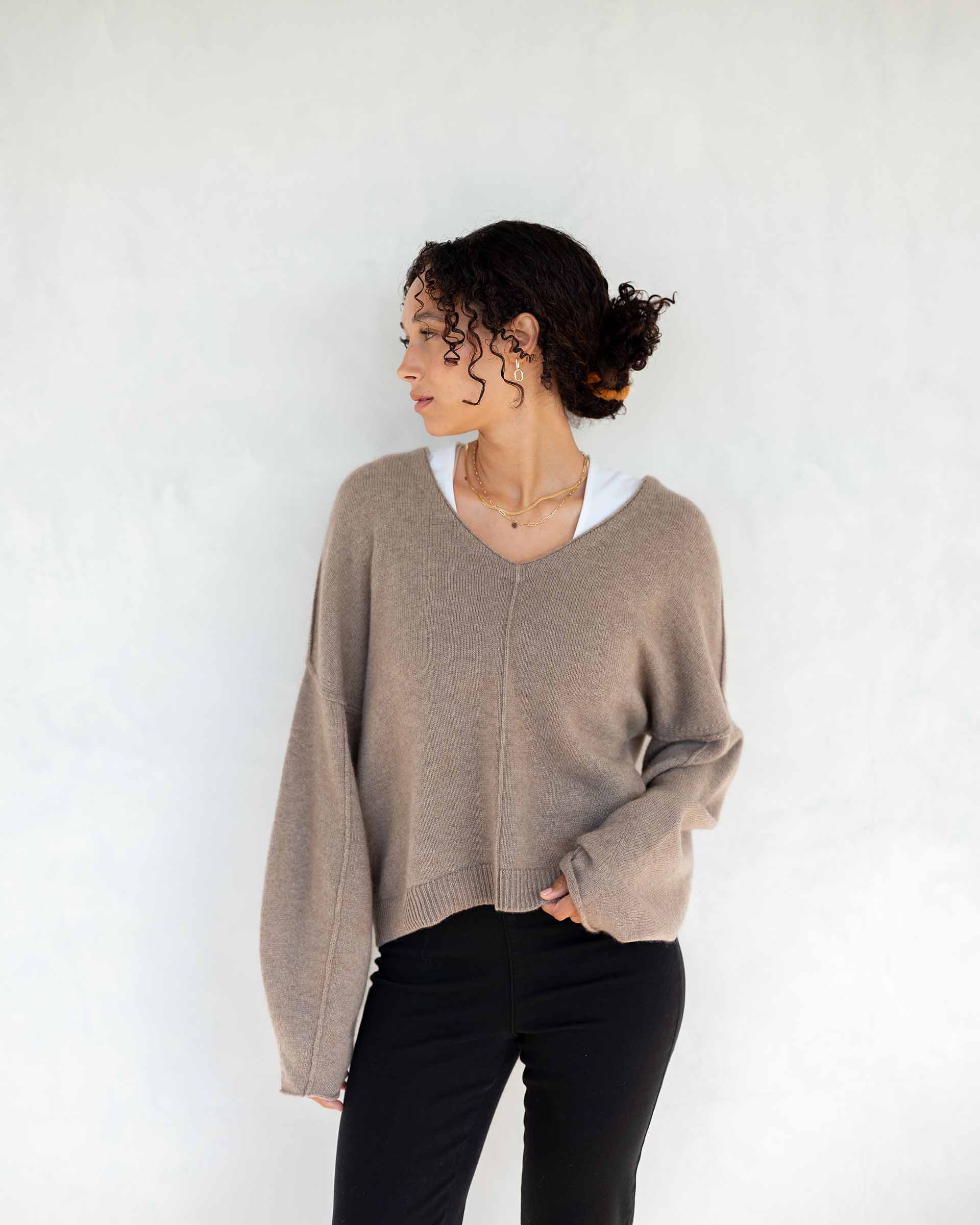 100% Cashmere V-Neck Sweater