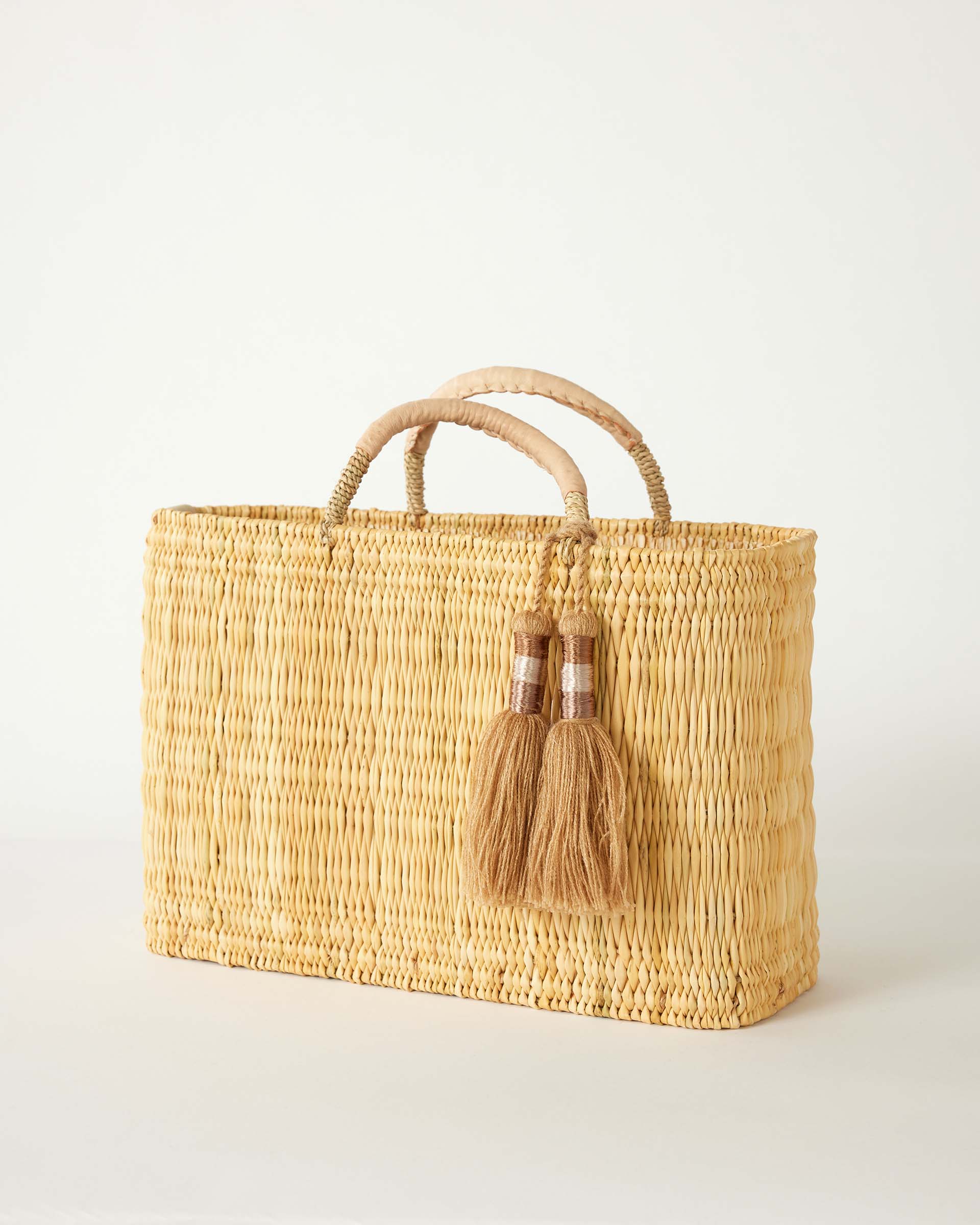 medina basket with natural tassel