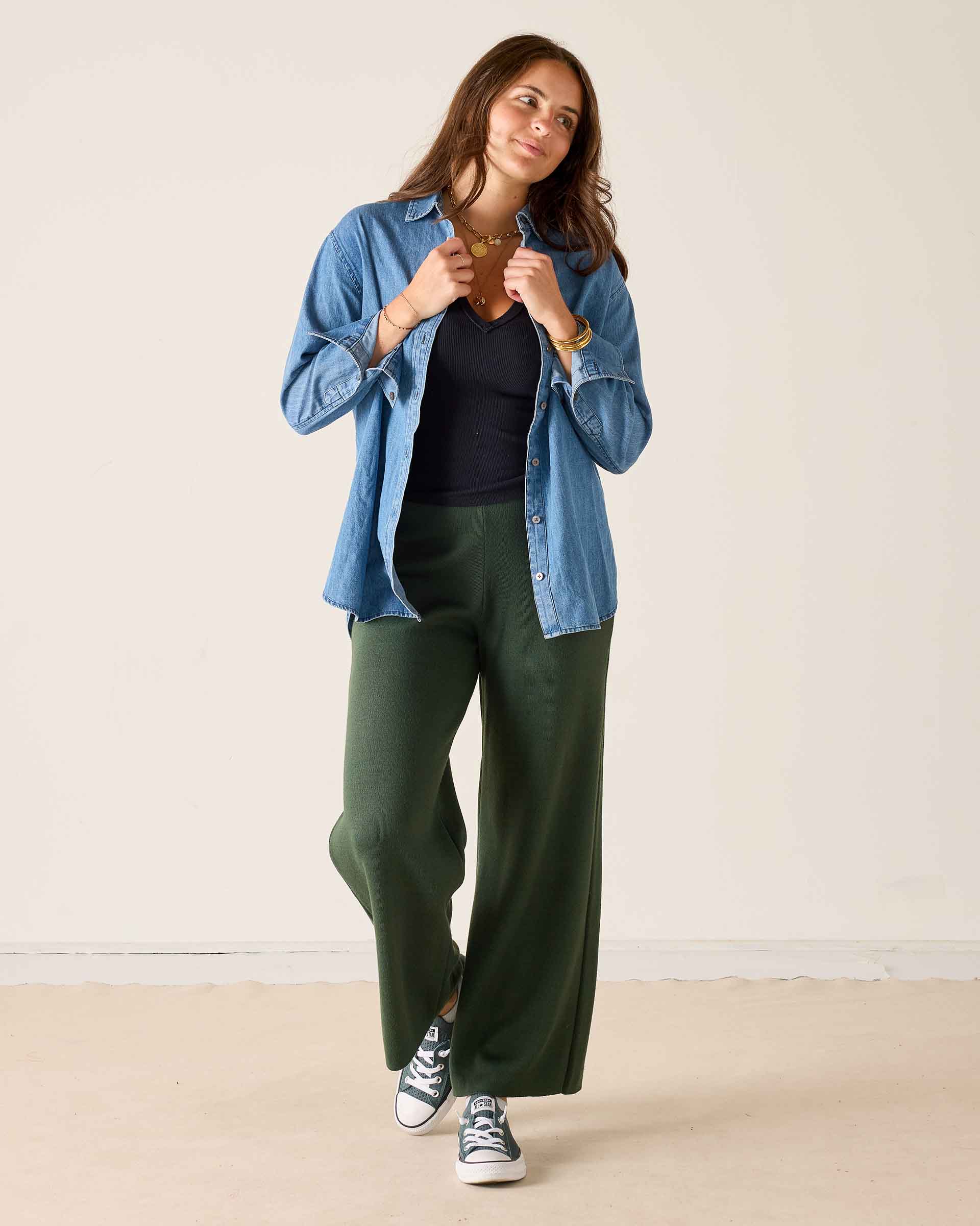 Deep emerald knit wide-leg pants with a high waist and flared leg.
