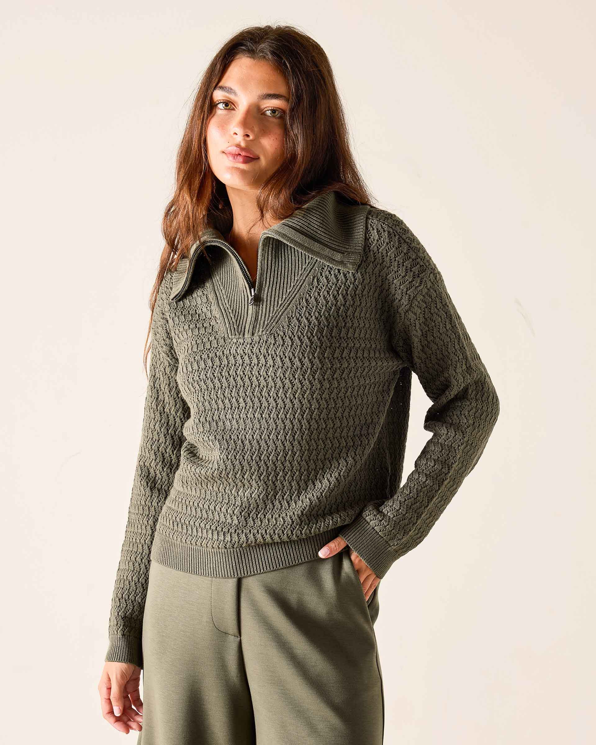 Women's Soft Scuba Quarter Zip Sweatshirt Travel Set