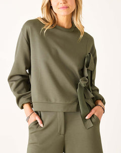 Women's Soft Scuba Bow Sweatshirt Travel Set