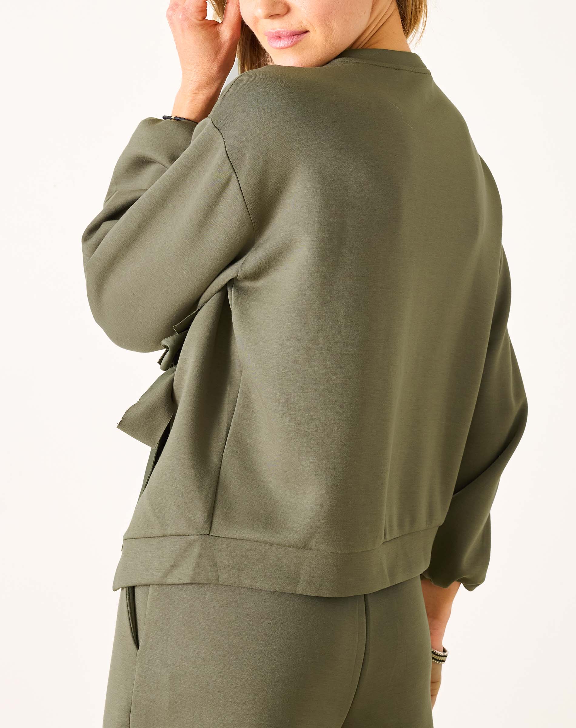 Women's Soft Scuba Bow Sweatshirt Travel Set