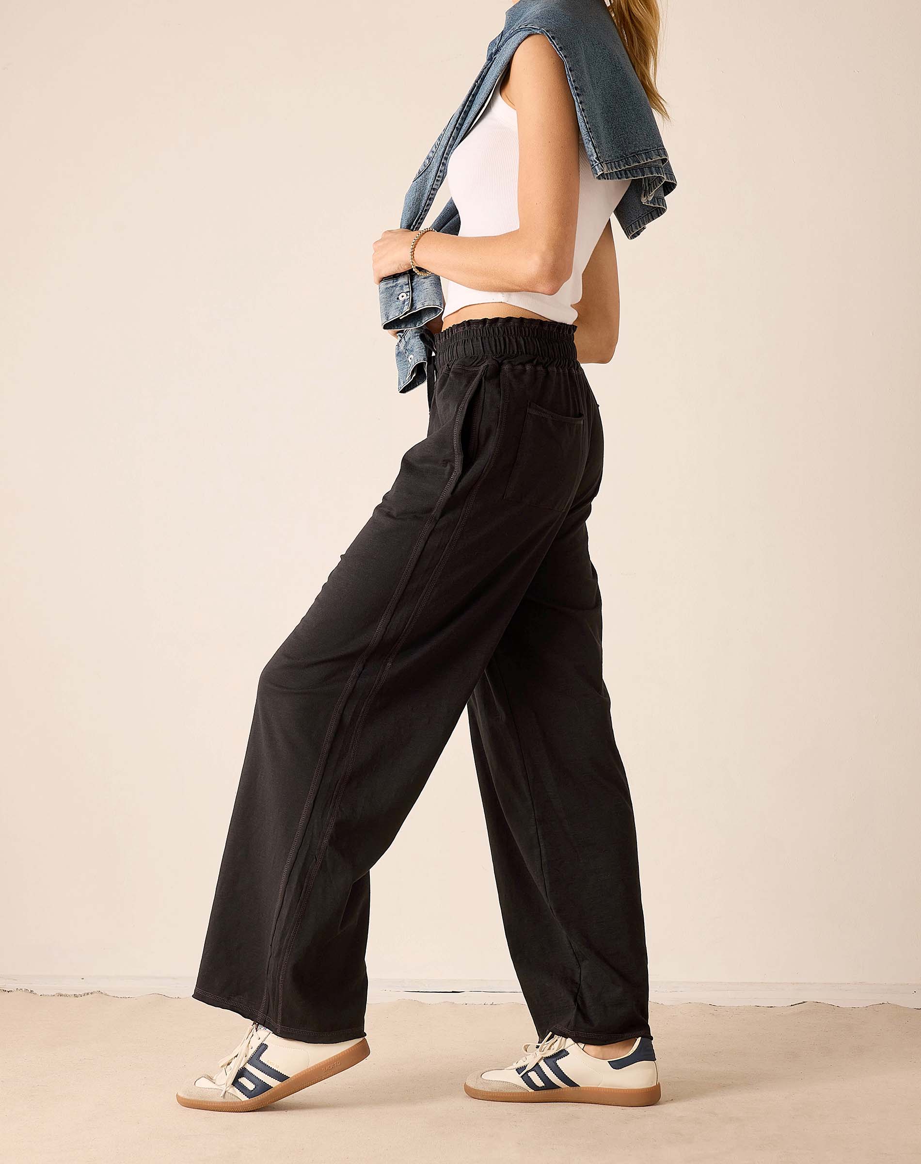 Graphite wide-leg trousers in a soft woven fabric.
