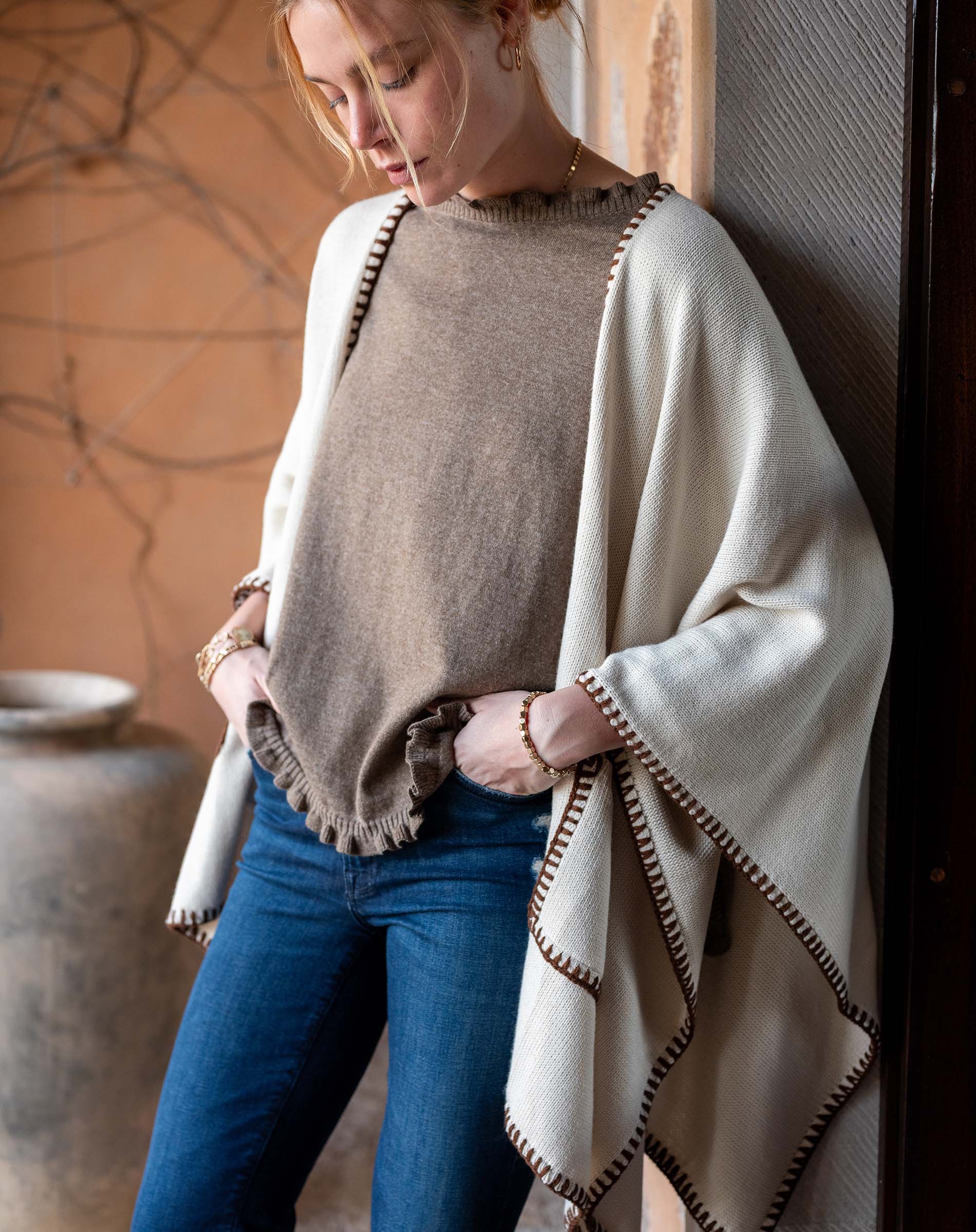 Women's Cream Fall Travel Wrap