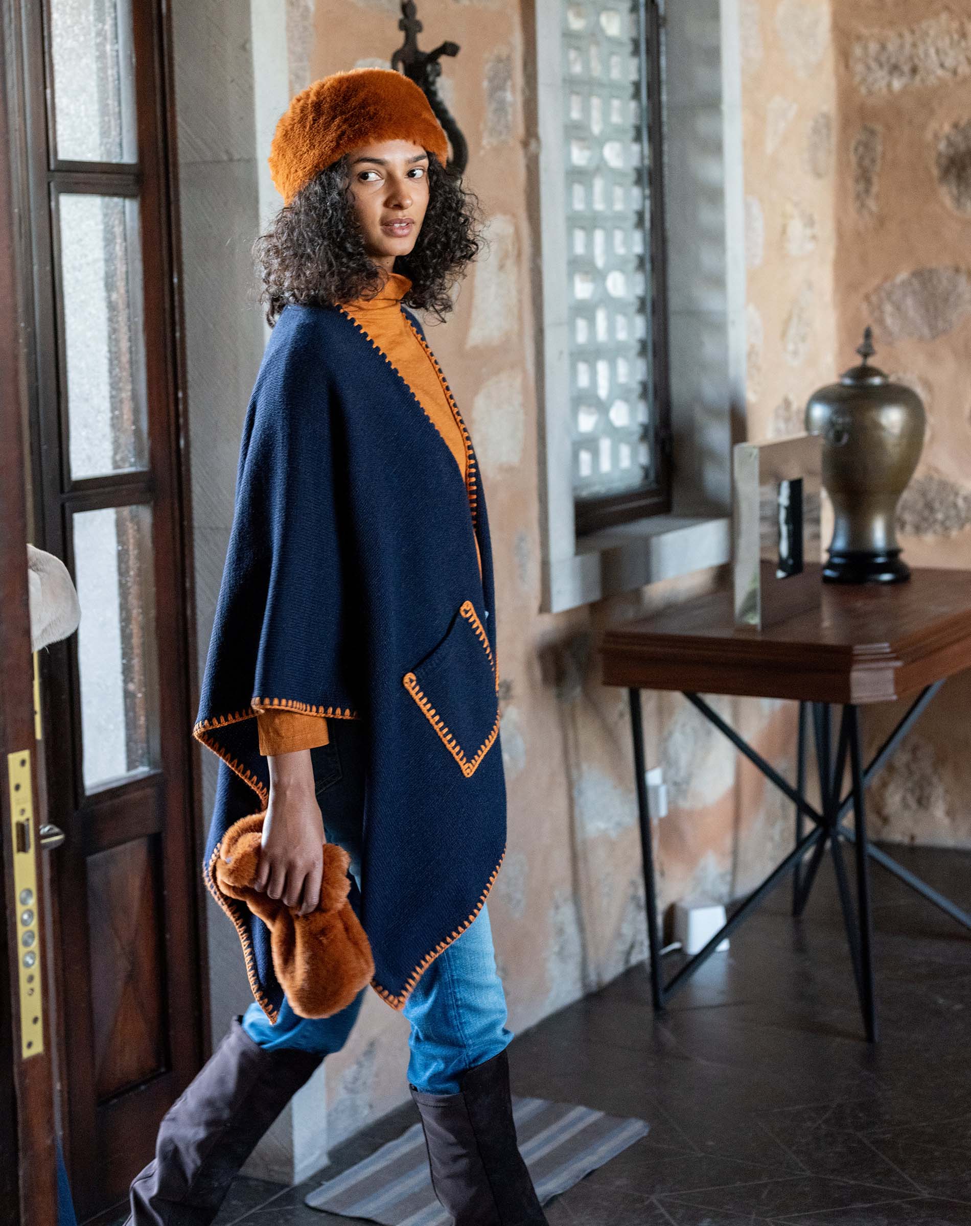 Women's Navy Fall Travel Wrap