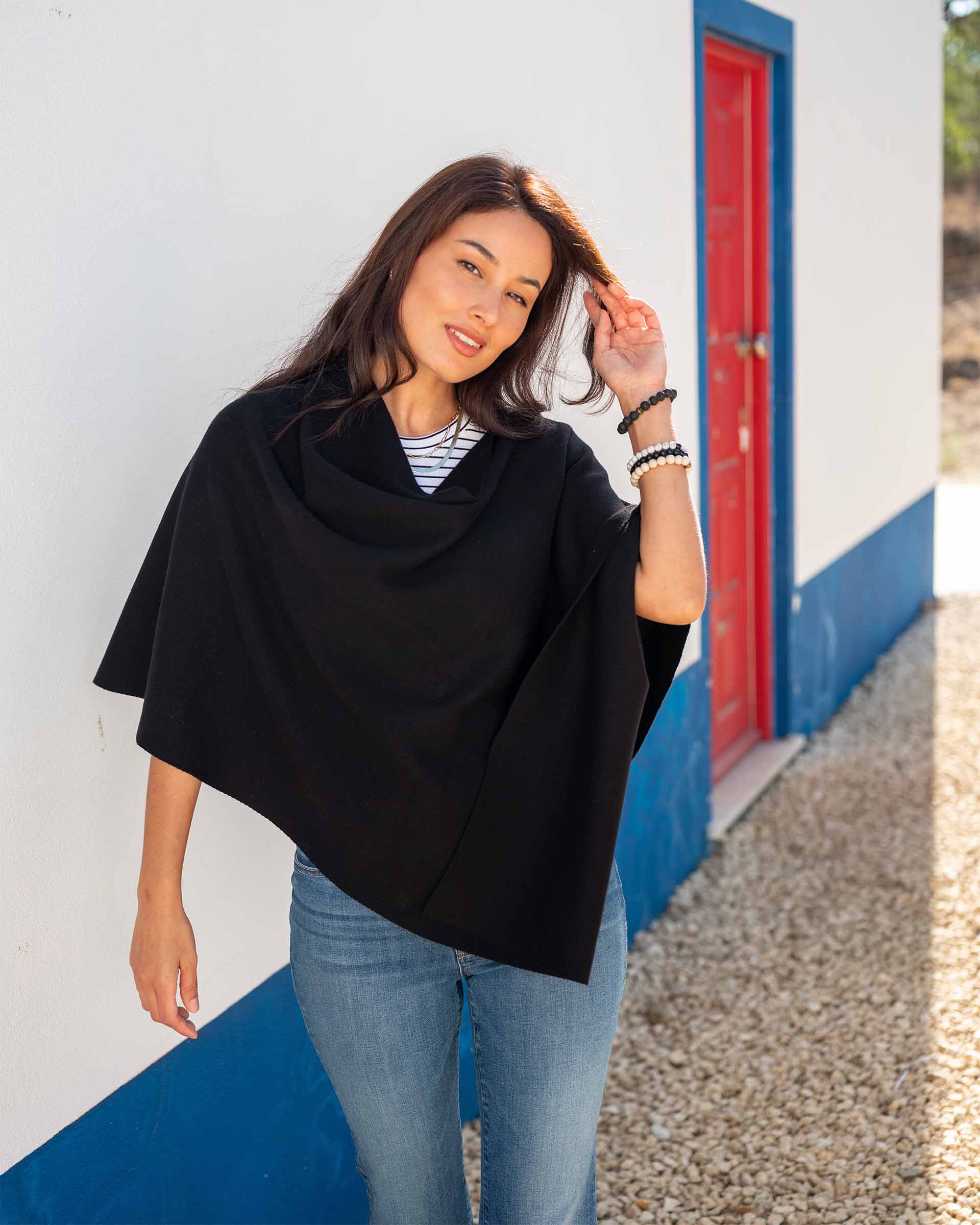 Women's Heavyweight Black Chic Poncho