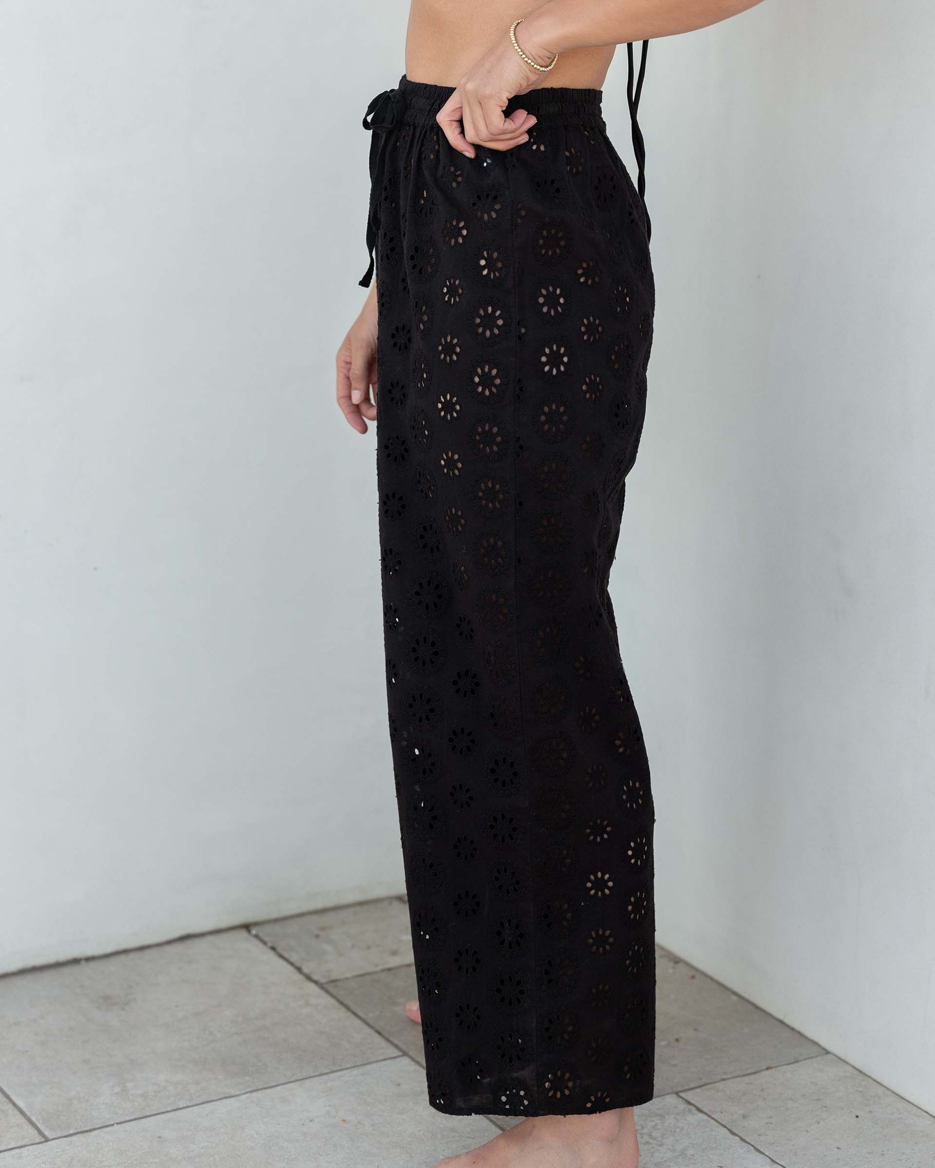 Daisy Eyelet Coverup Pant