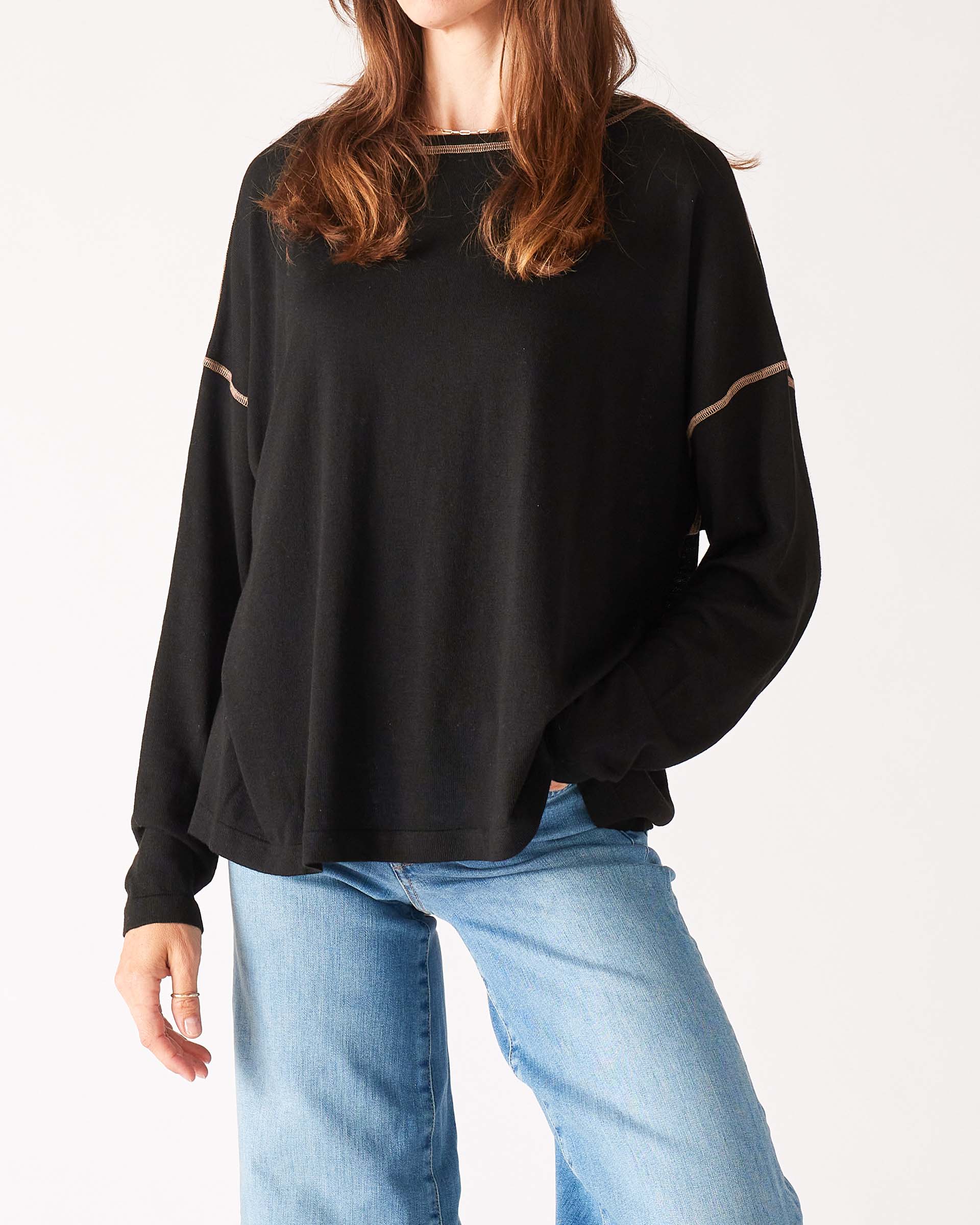 Women's Black Lightweight Sweater One Size Chest View Detail