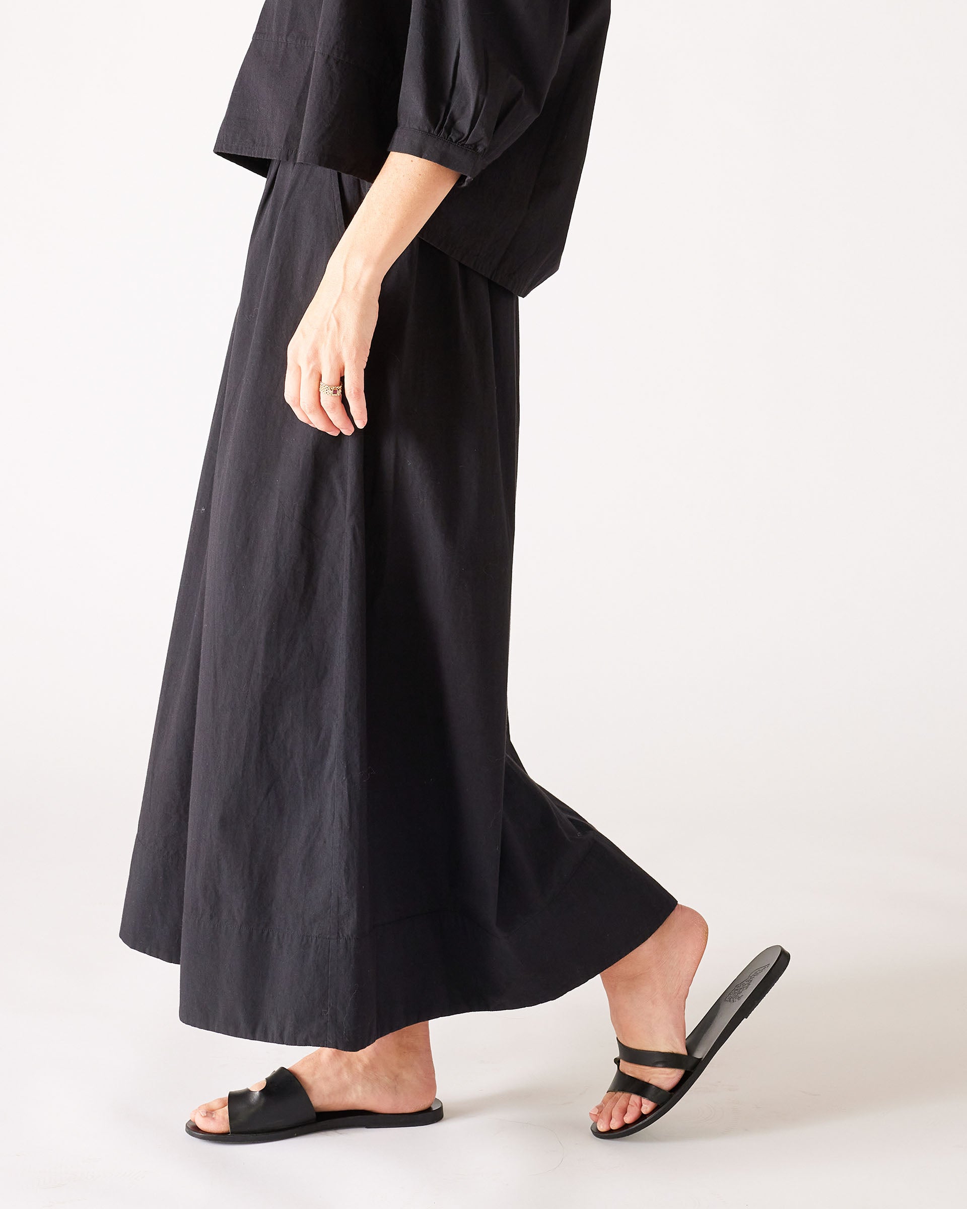 Women's Black Maxi Skirt Side View