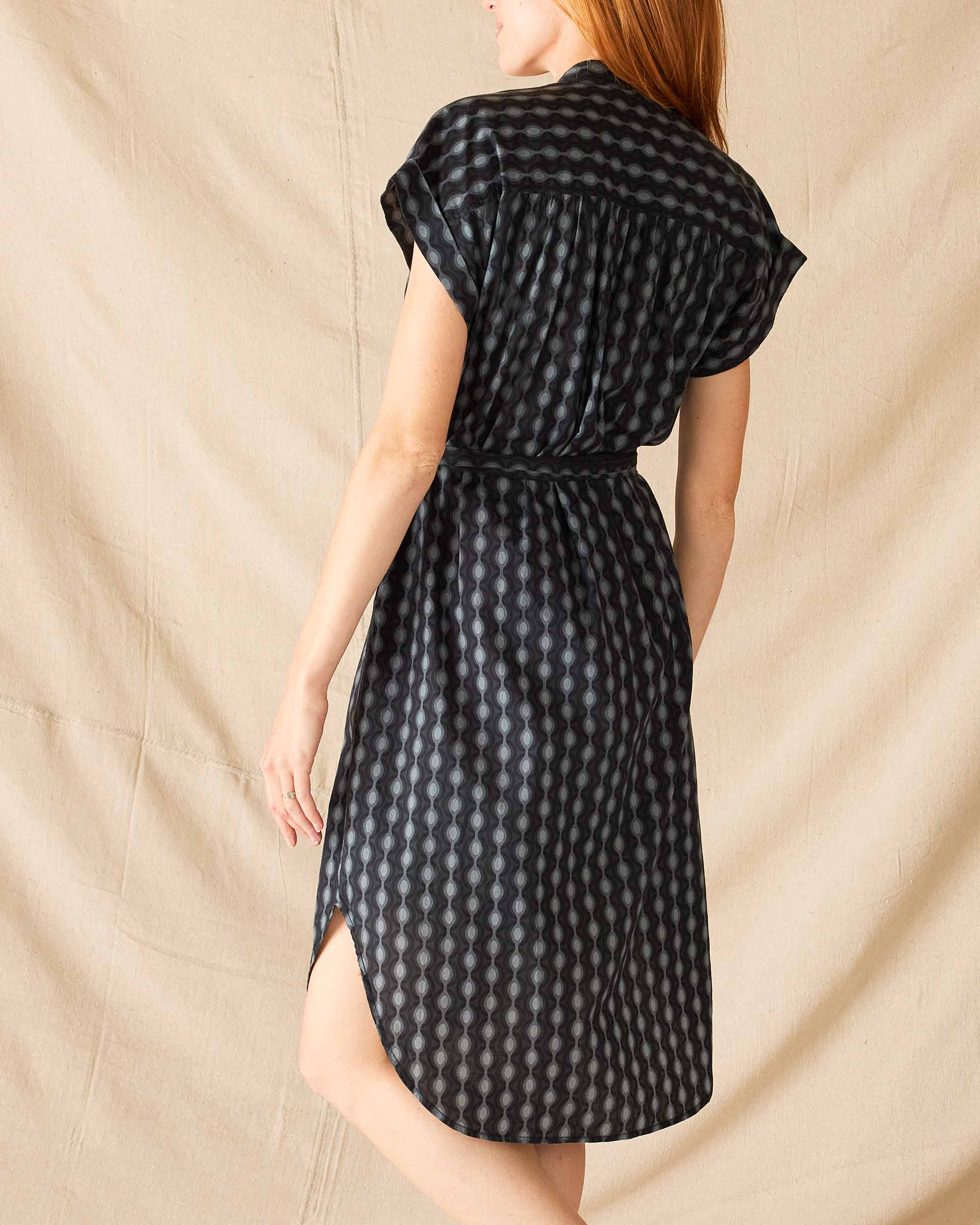 Women's Black Pattern Lightweight Rolled Cuff Sleeves Self Belt Aphrodite Shirt Dress Rear View