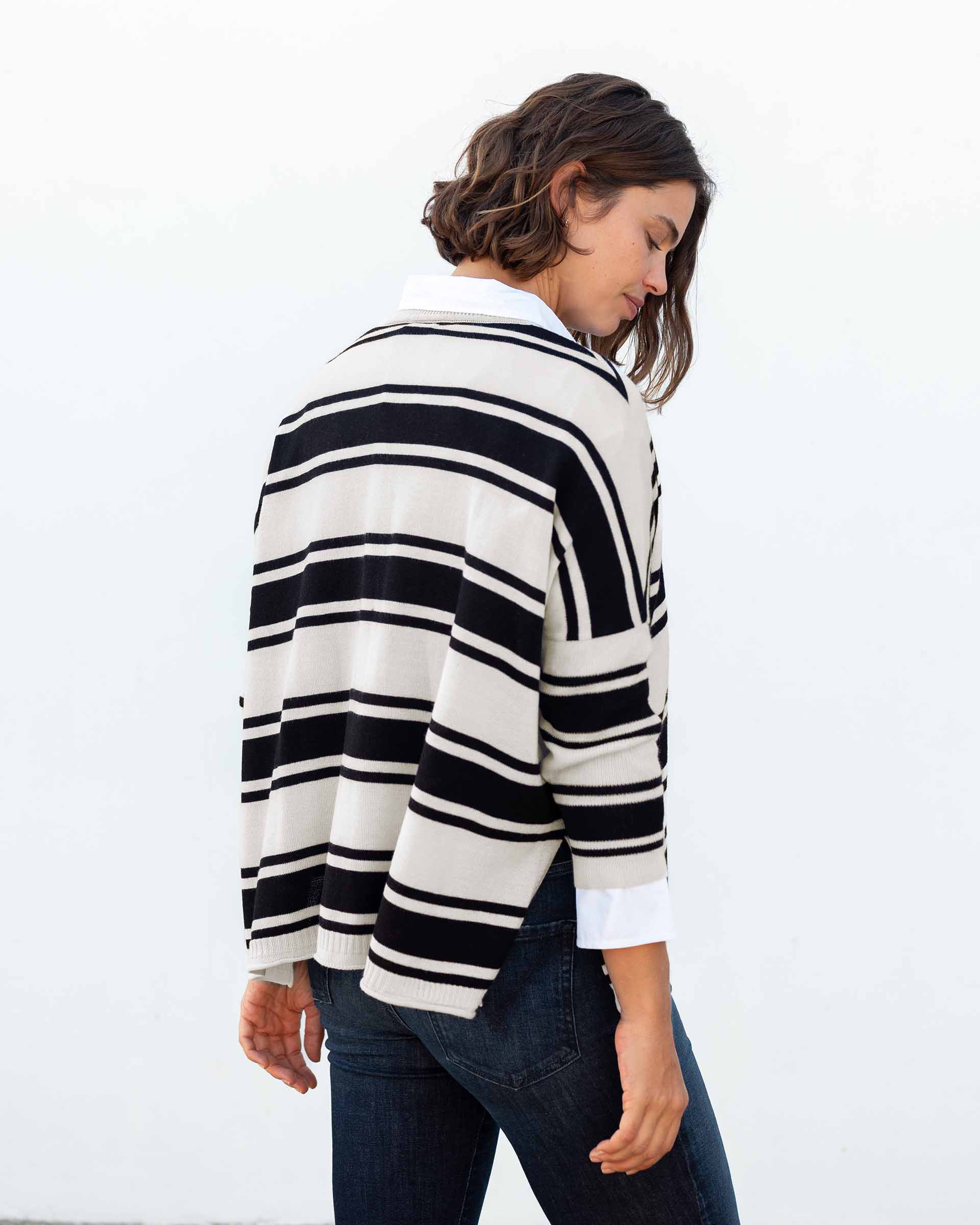 Women's Oversized Black Striped Vneck Sweater