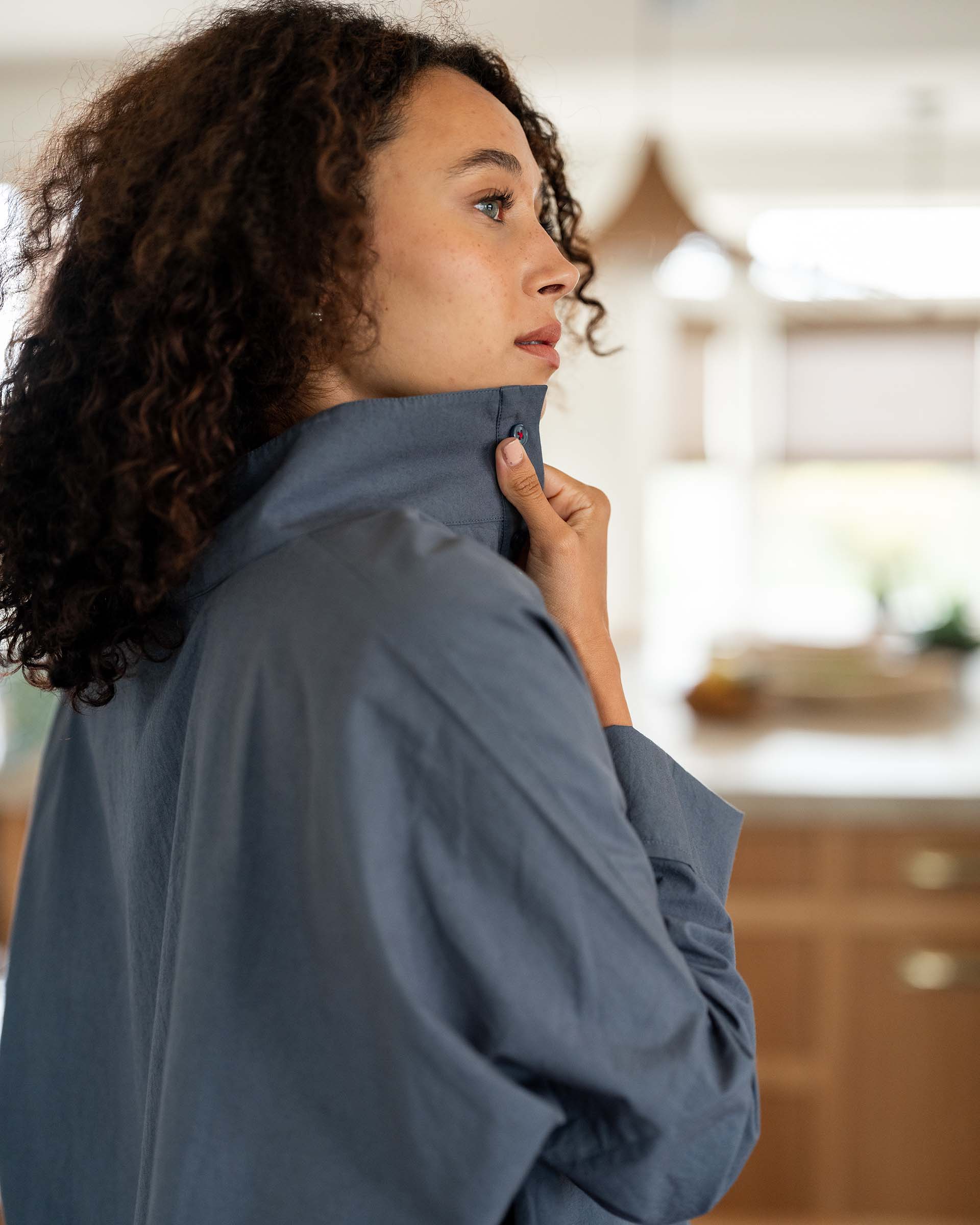 Women's Blue Pop Up Collar Top Long Sleeve