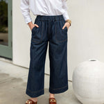 Women's Dark Wash Wide Leg Chambray Patch Pocket Pant