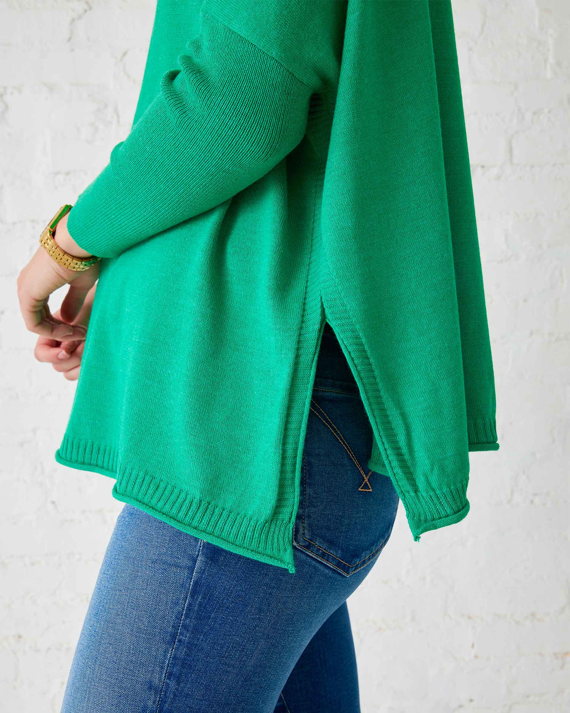 Women's Green Oversized Holiday Sweater