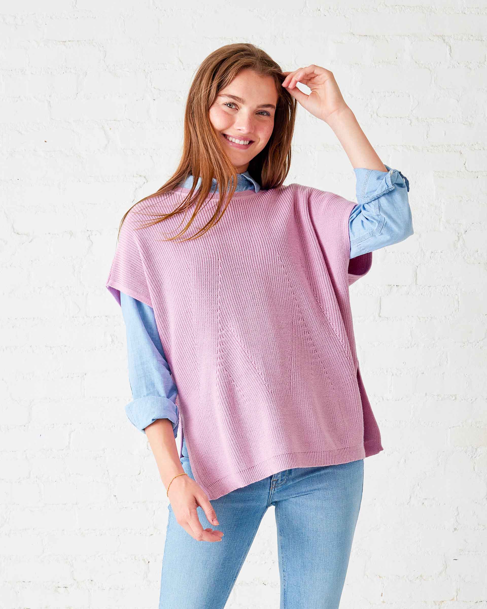 Women's One Size Lavender Short Sleeve Sweater With Buttons Down Back