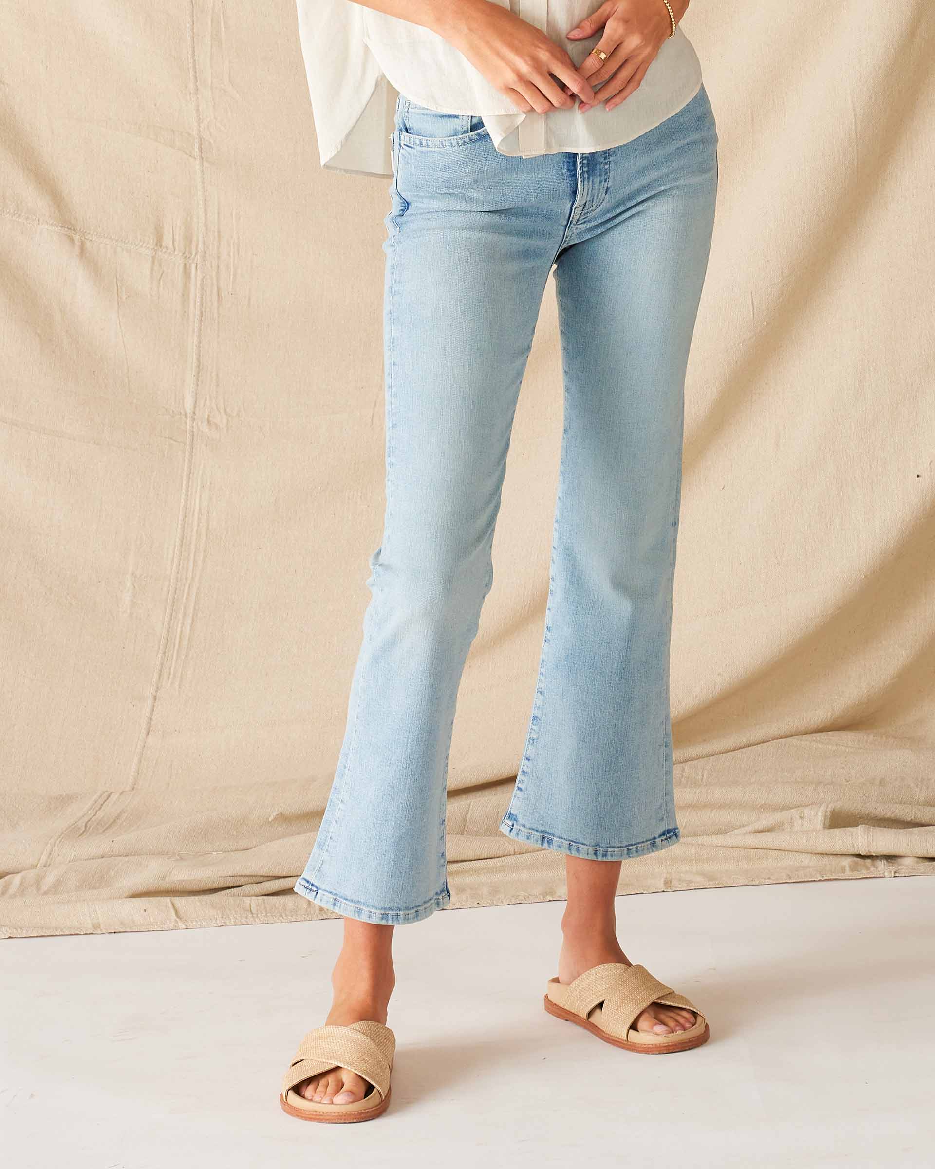 Women's Light Blue-5 Pocket Universal Midrise Wide Leg Stretchy Cropped Mini Boot Jeans Front View