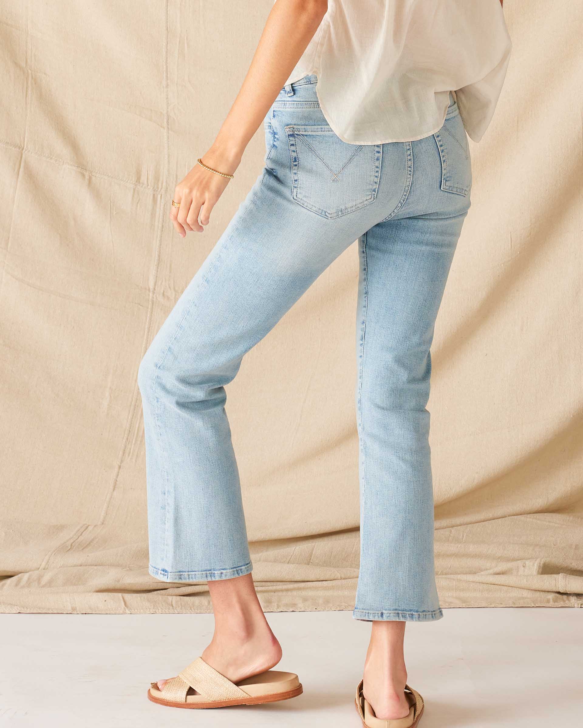 Women's Light Blue-5 Pocket Universal Midrise Wide Leg Stretchy Cropped Mini Boot Jeans Rear View