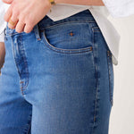 Women's Light Wash Wide Leg Jeans Perfect for Fall