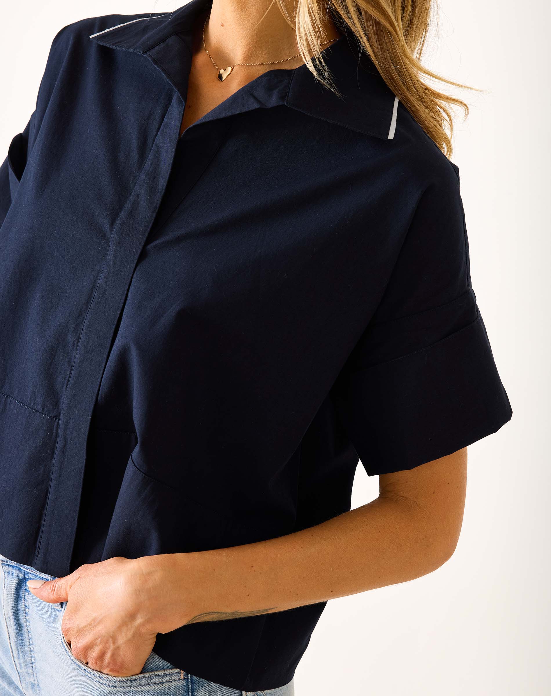 Women's Navy Short Sleeve Top