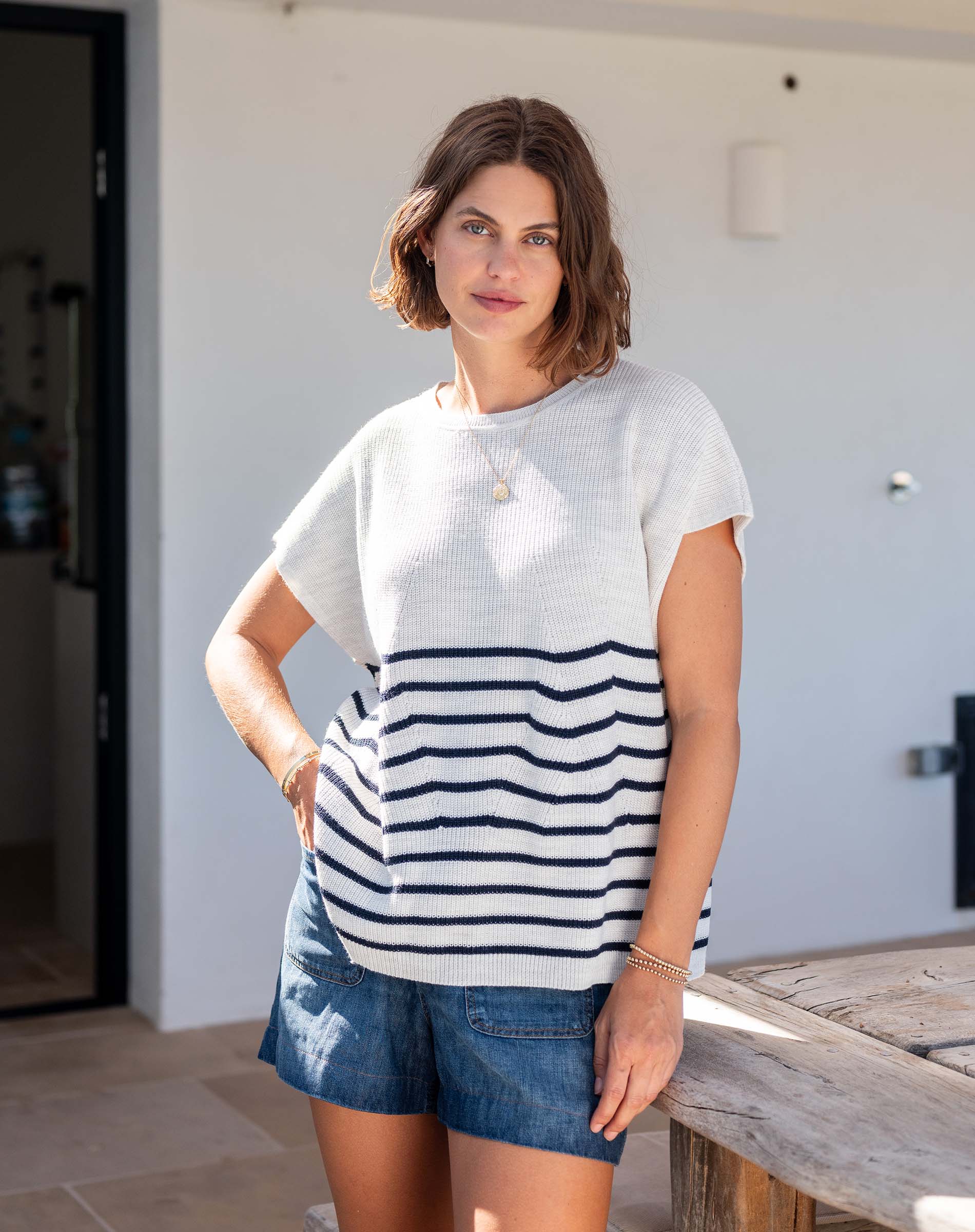 Women's White Navy Striped Short Sleeve One Sized Sweater