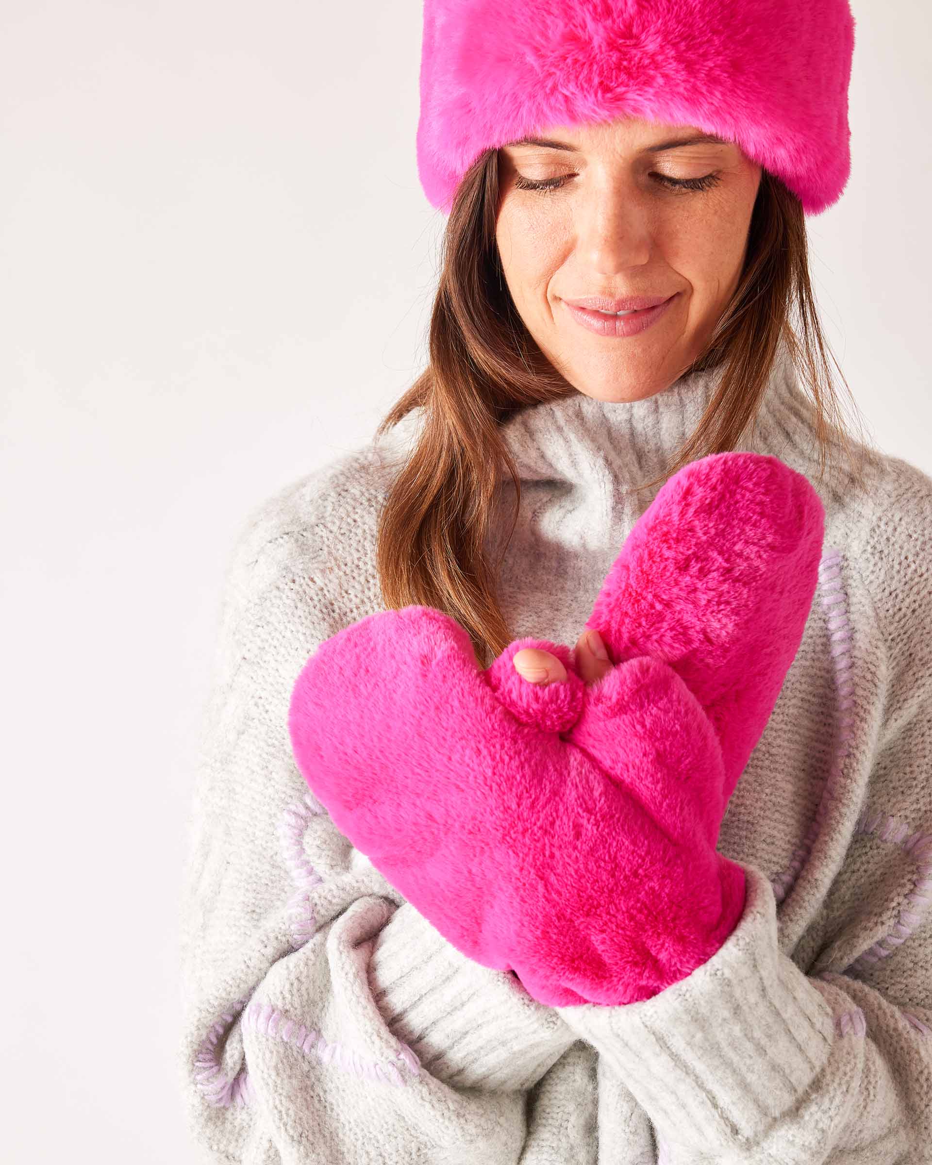 Women's Faux Fur Cozy Mittens With Thumb Holes