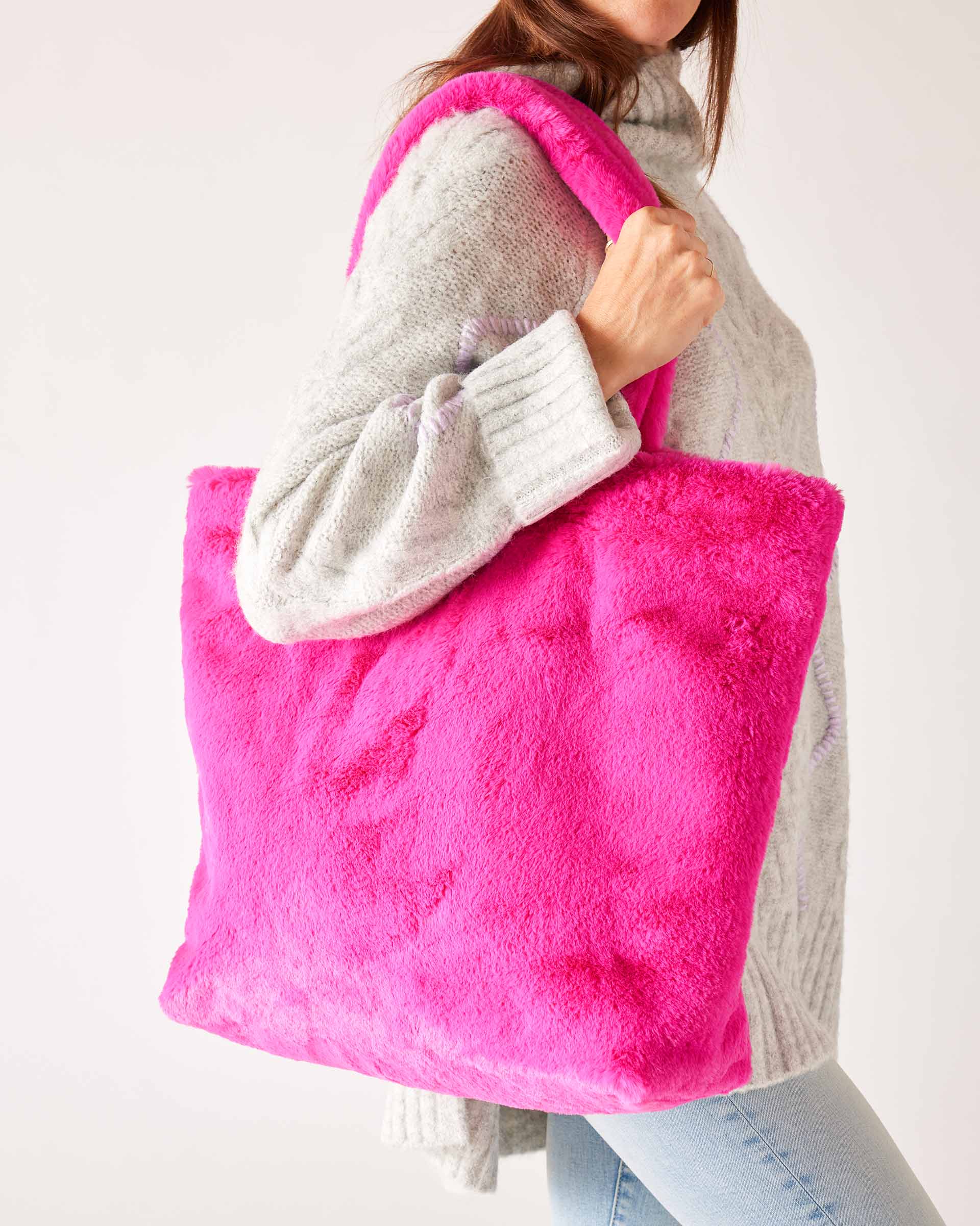 Women's Faux Fur Tote Bag with Pockets