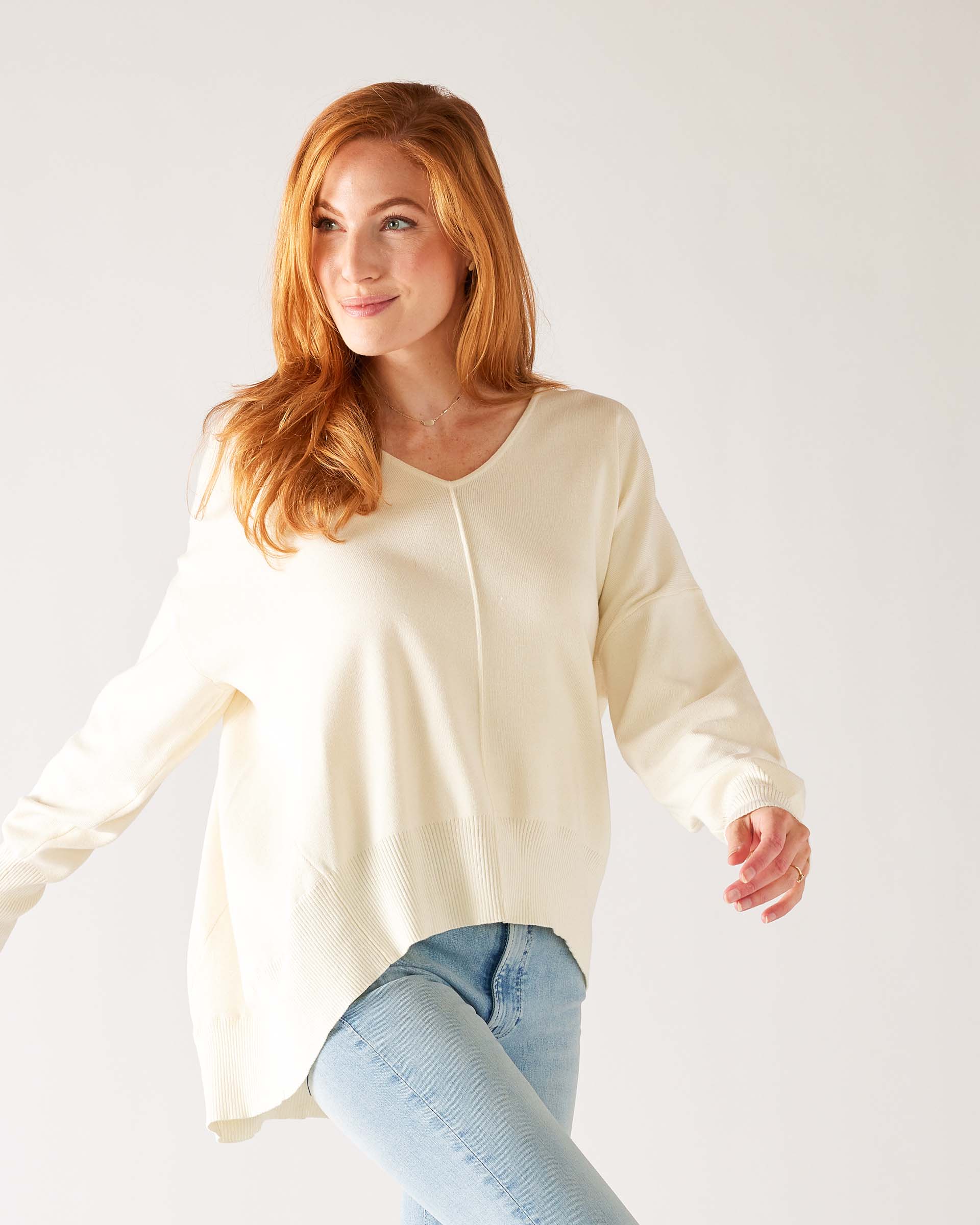 Toujours V-neck Sweater