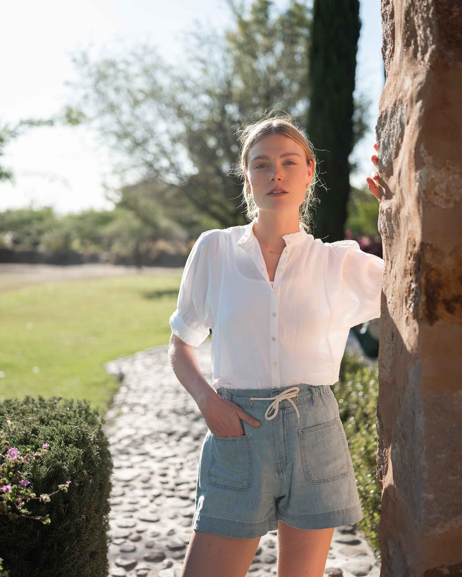 Women's Lightweight Button Down Top
