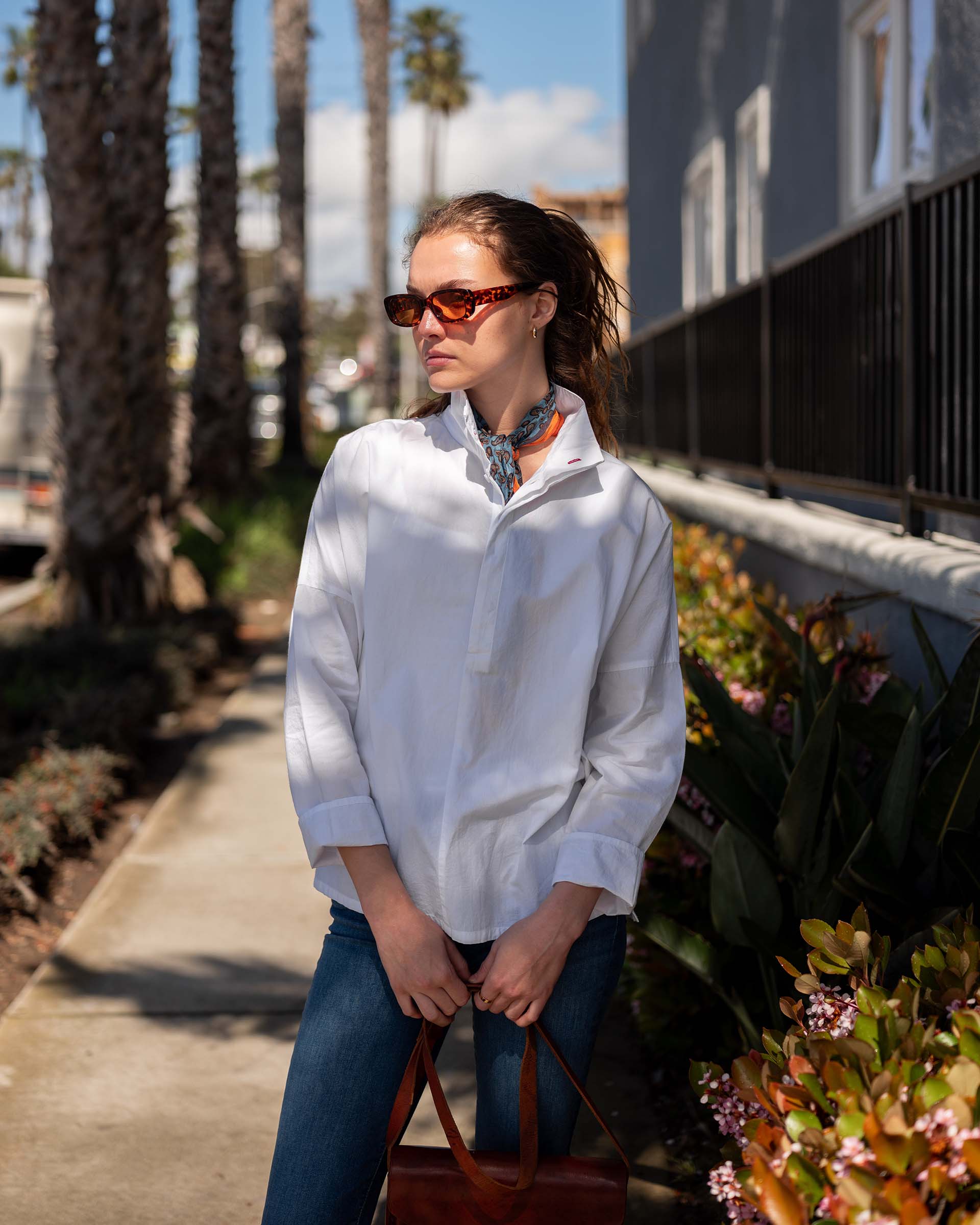 Women's White Pop Up Collar Top Long Sleeve